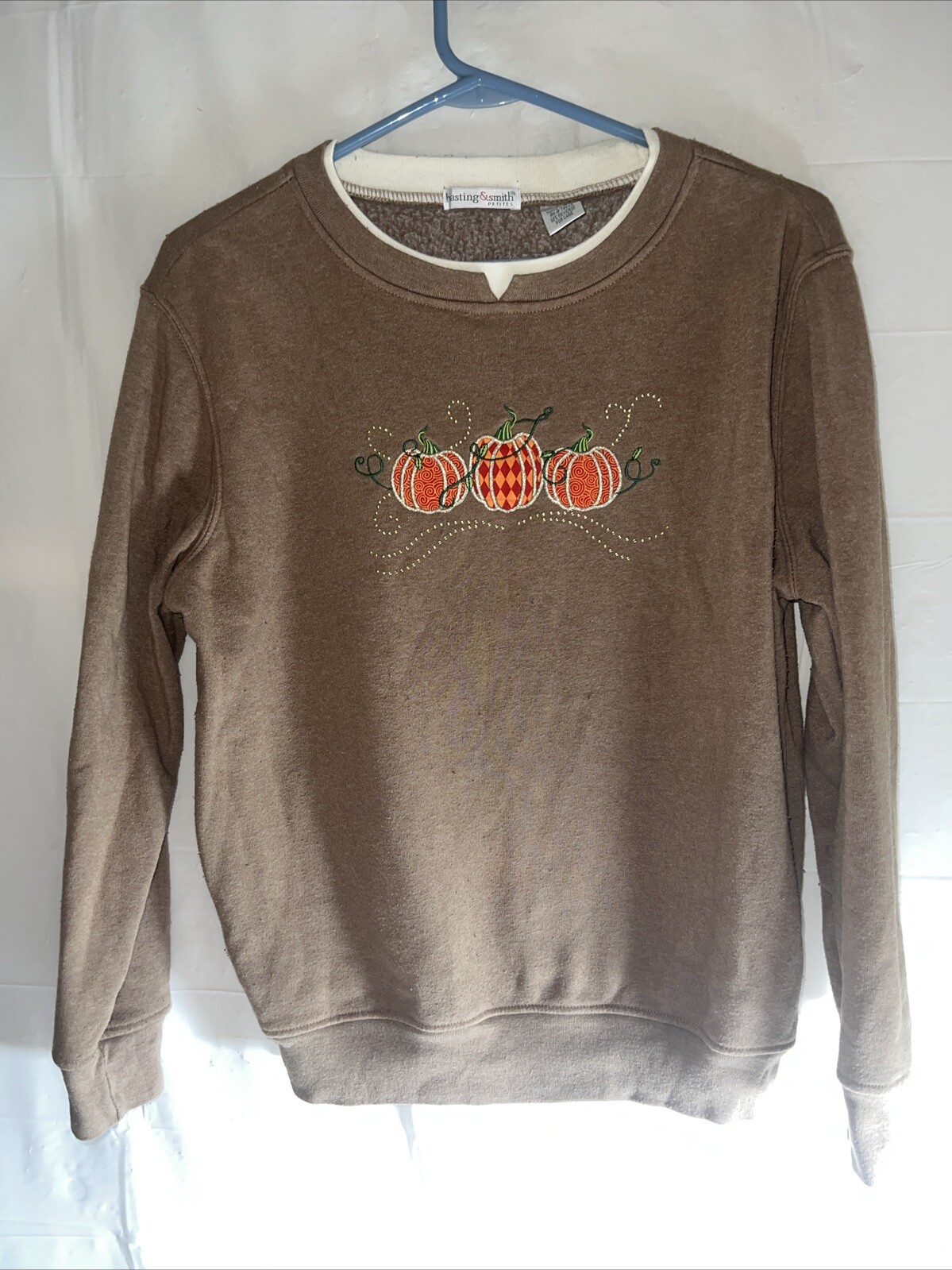Hasting & Smith Woman’s Vintage Pumpkin Sweater Embroidered Size Petite Medium