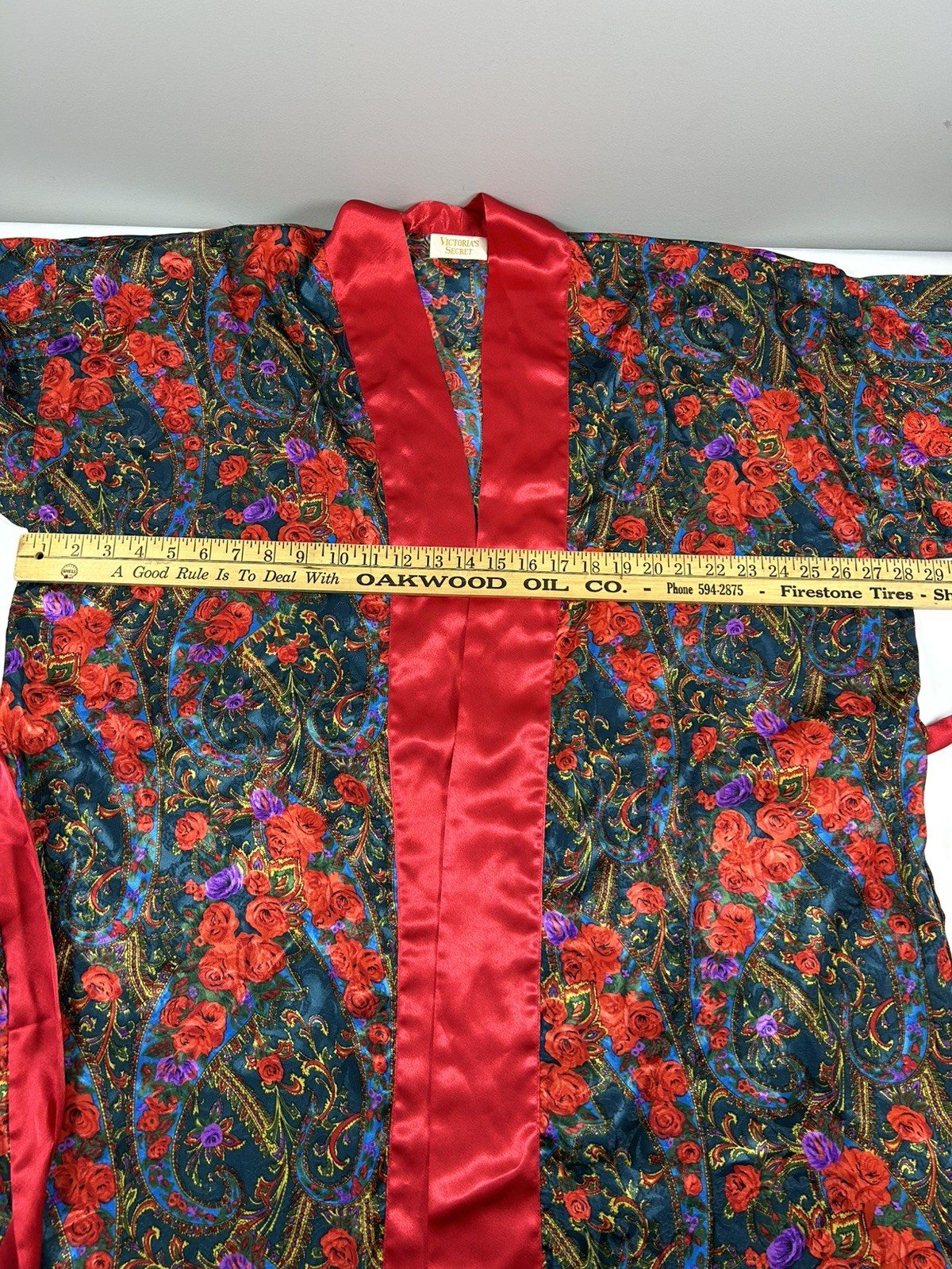 Victoria’s Secret Vintage Gold Label Red Green Floral Robe Women’s Size OS