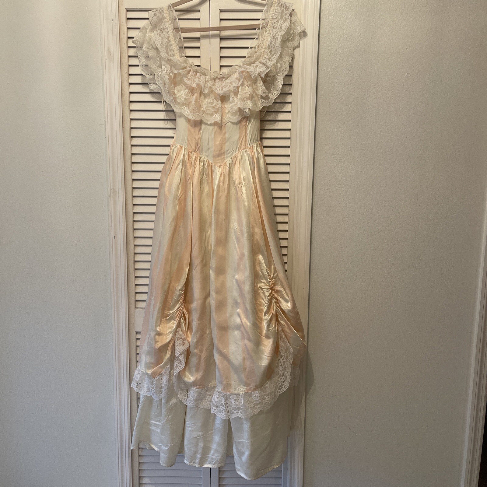 Gunne Sax Peach Striped Southern Belle Victorian Dress Women’s Sz 7 Ruffles USA