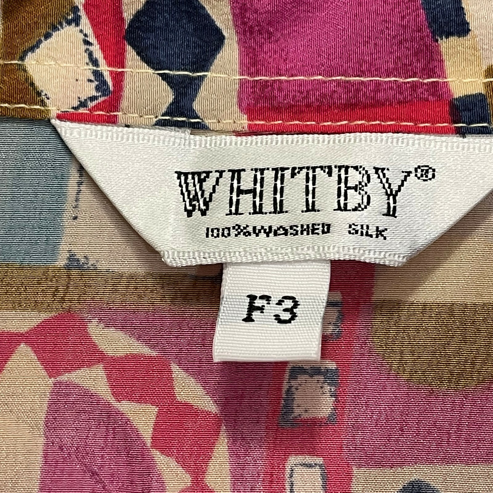 Vintage WHITBY Top Sz F3/1X 100% Silk, Button Up, Long Sleeve, Stars, Colorful