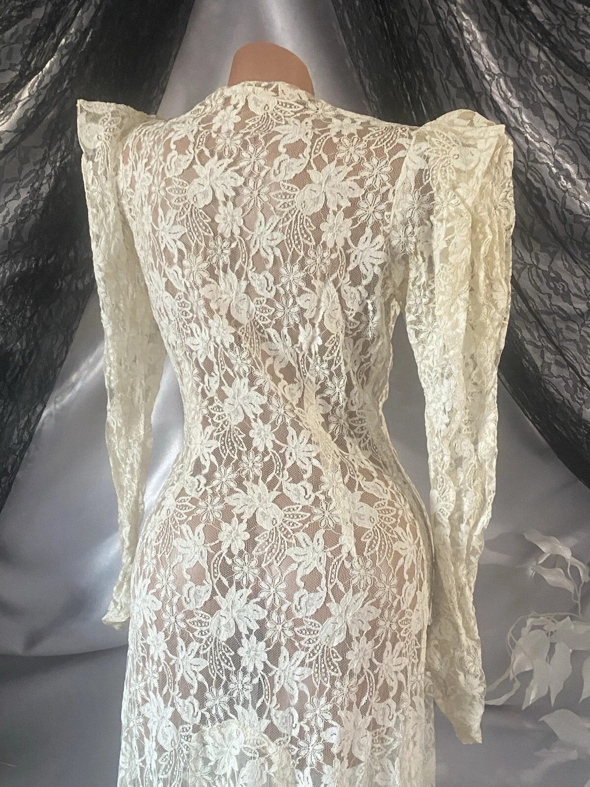 VTG 1920s LACE Lame Dress HOLLYWOOD SHEER MOVIESTAR MAXI DUSTER DRESS PEARL LILY