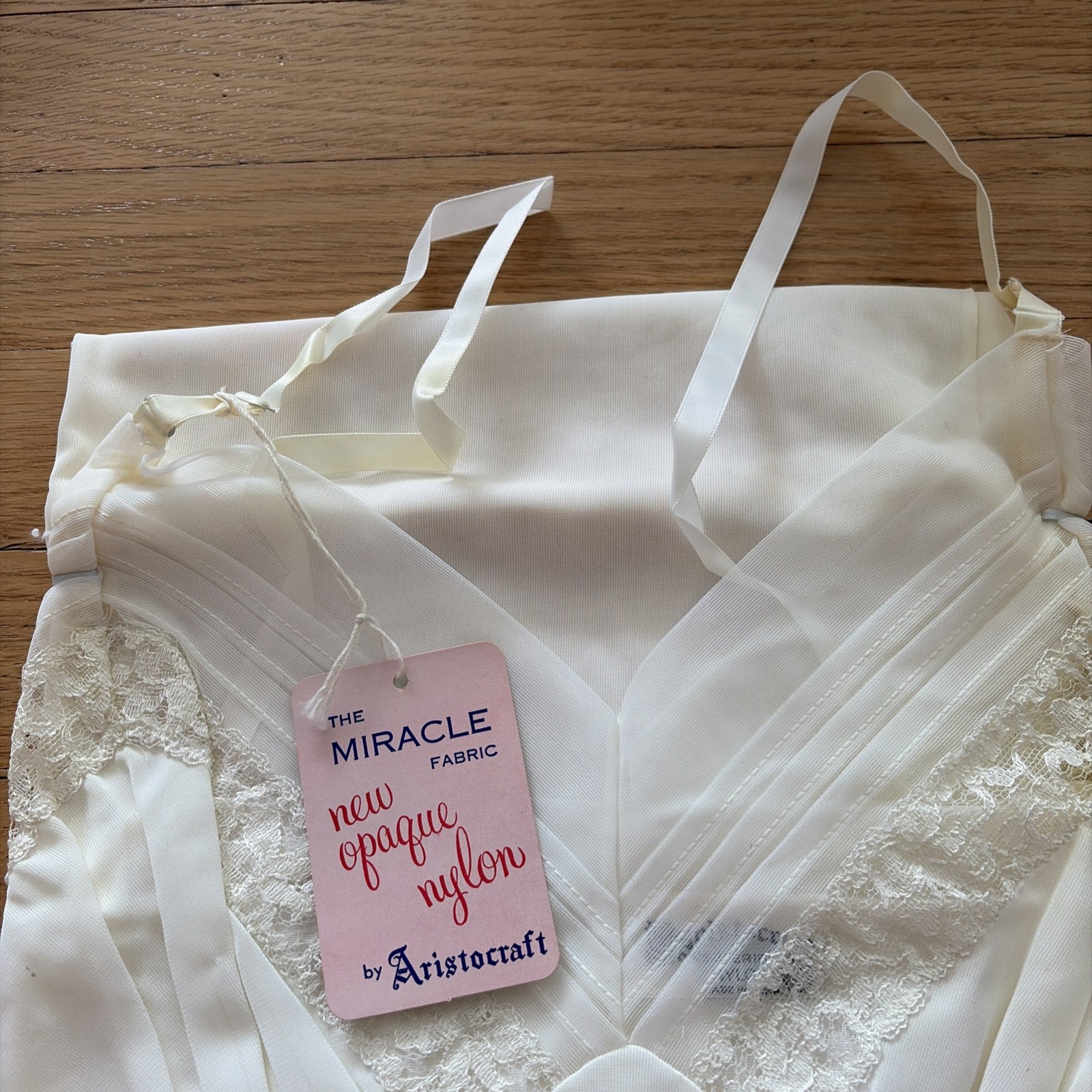 Vintage NWT Aristocraft Miracle Fabric New Opaque Nylon Lingerie Nightgown Sz 40