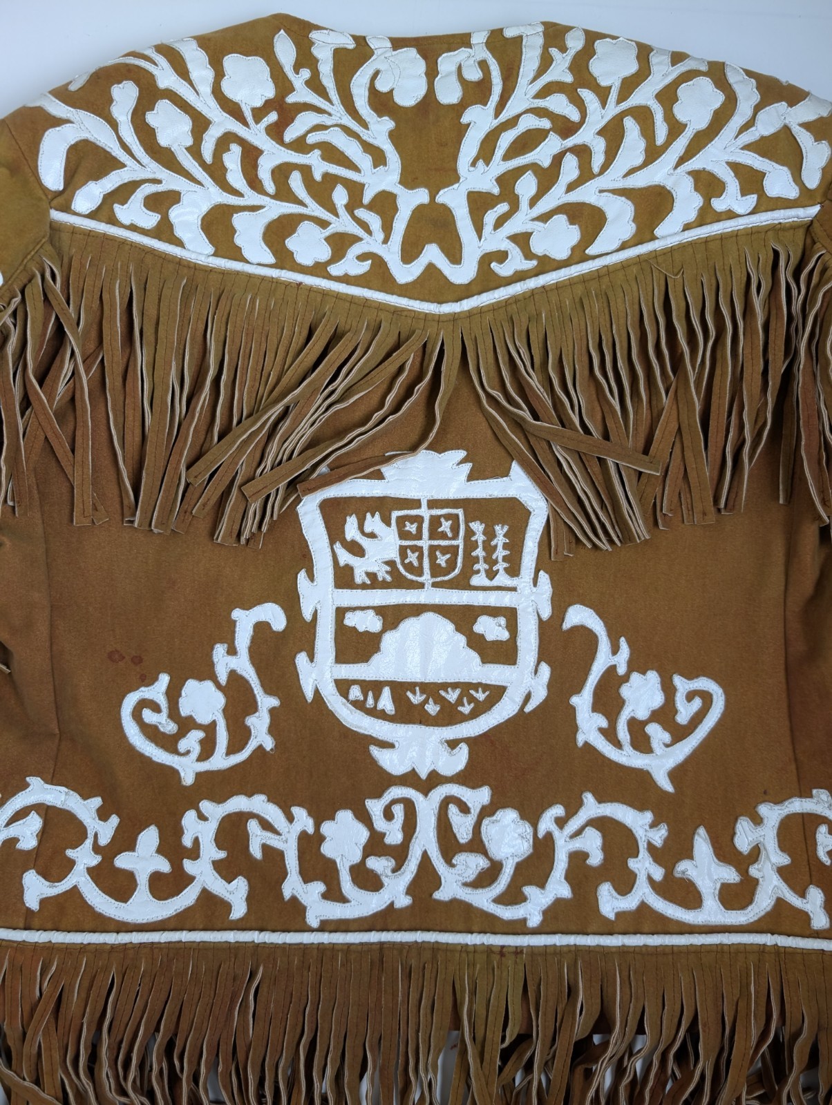 VTG Western Suede Fringe Jacket White Floral Applique Boho Toogle Coat 23×24