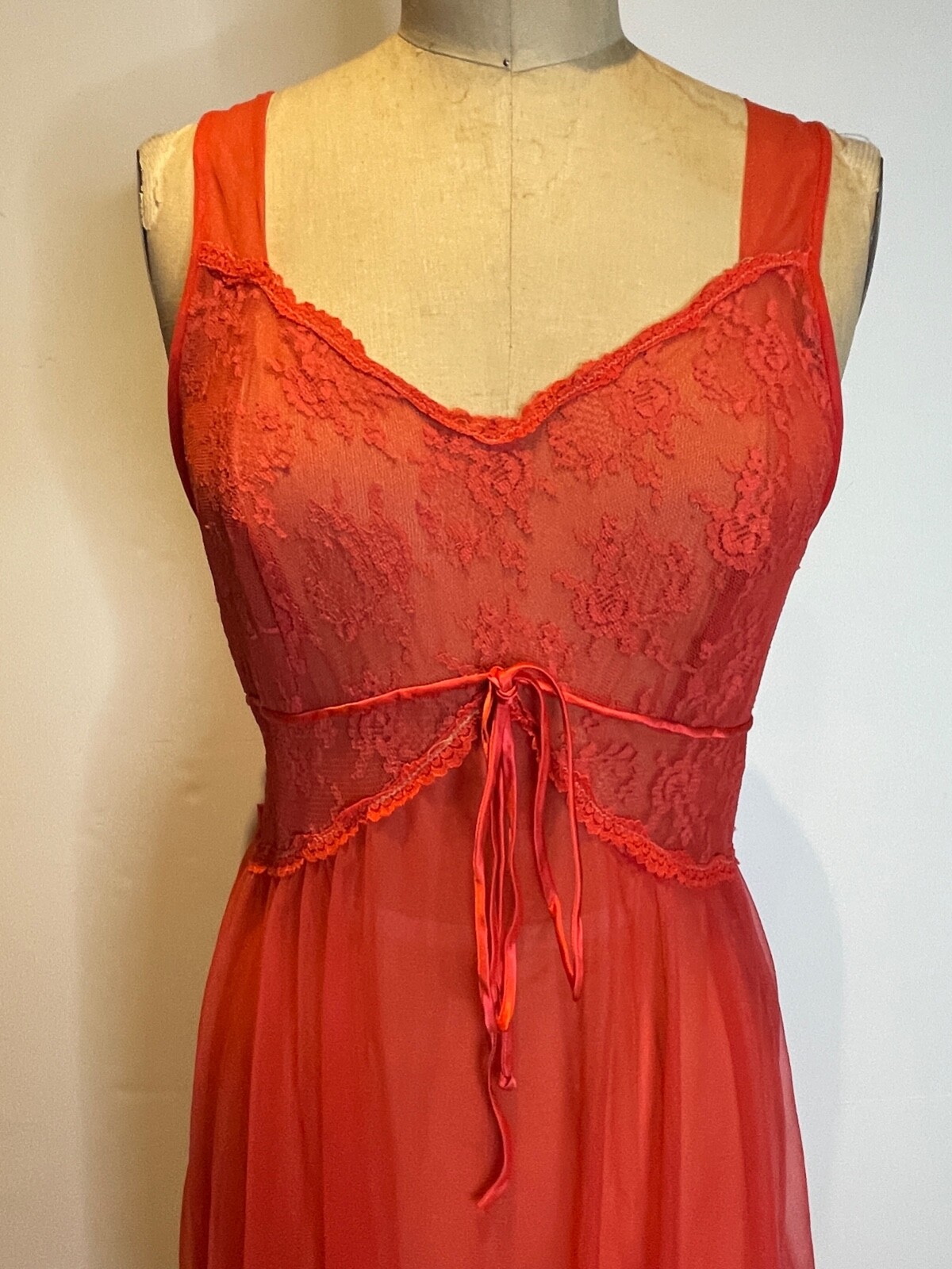 VTG RADCLIFFE RED SHEER CHIFFON&LACE FULL SWEEP PUFF NIGHTGOWN&PEIGNOIR SET*34 S