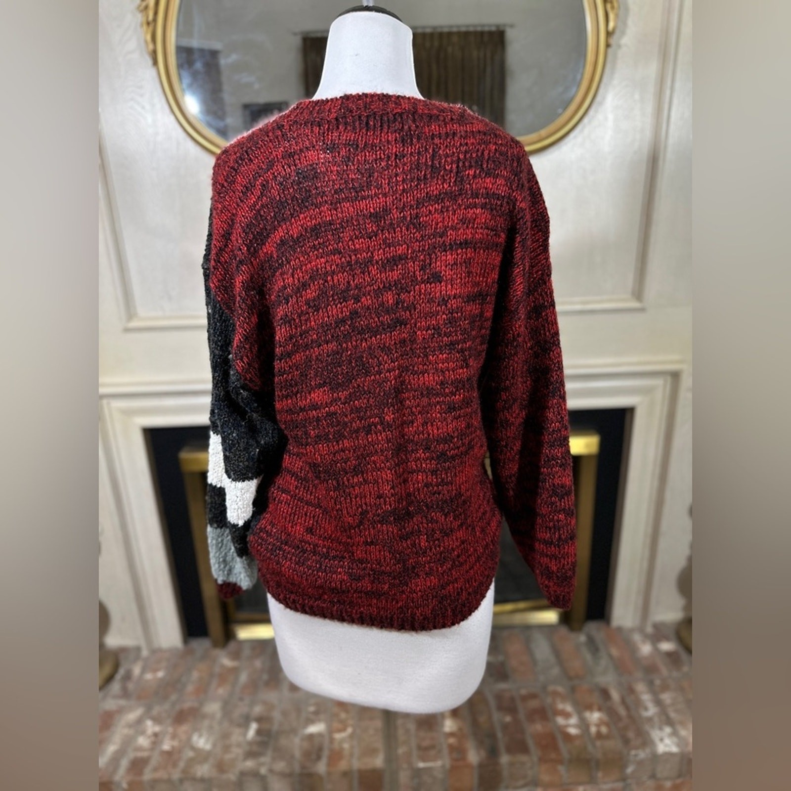 Western Connection Vintage Abstract Knit Sweater Red Black Multi Medium