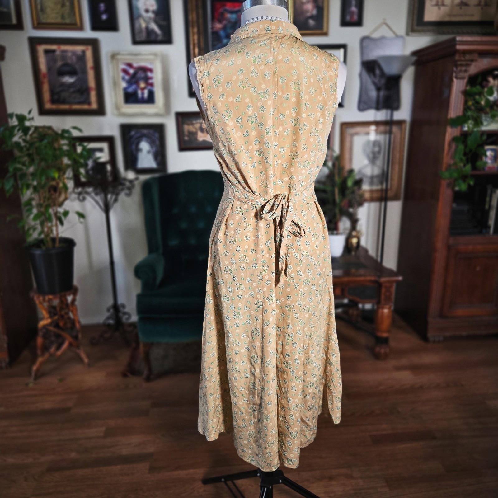 Vintage 40s Tan Silk Floral Day Dress Button Front Tea Dress WWII Era