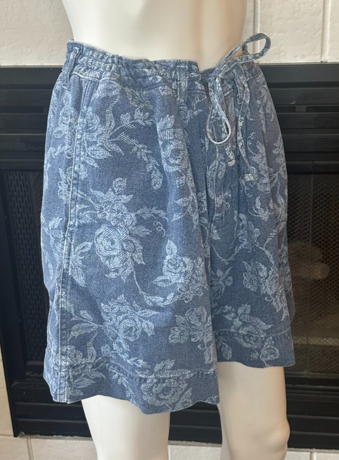 Vtg Blue Blues B Etc. 100% Cotton Roses acid print Shorts size 12 waist 29″