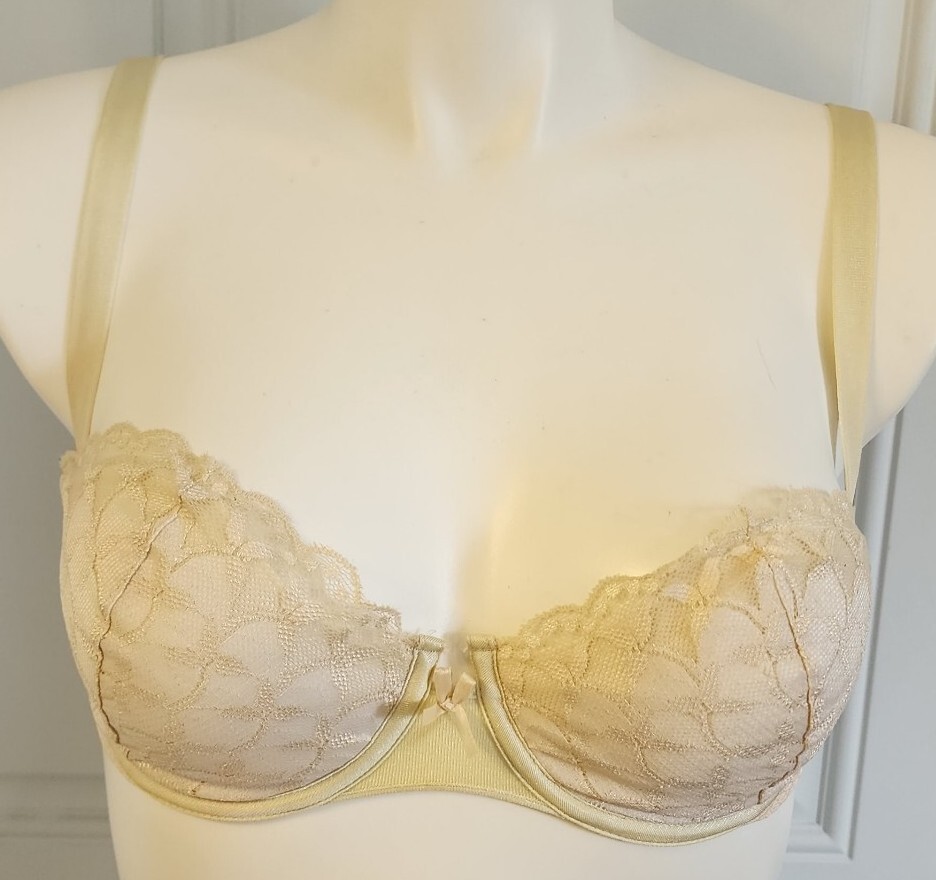 Vintage Hanes Her Way Lace Underwire Demi Bra Sexy Sissy Pin-up Ivory Size 38C