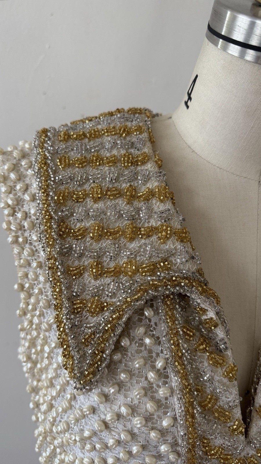 1960s Alexander’s Heavily Beaded Embellished Lace/Faux Pearl Mini Dress Couture