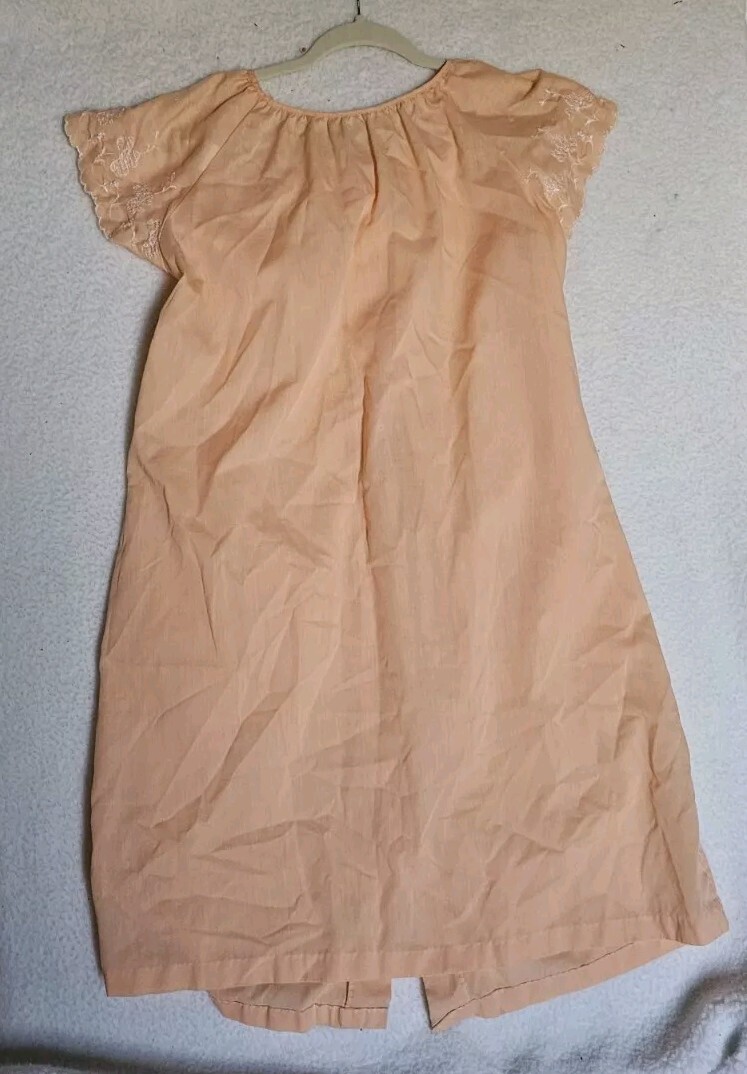 Vintage MARVEL MOLD BRASSIE CO Housecoat Robe Womens Grannycore Peach large