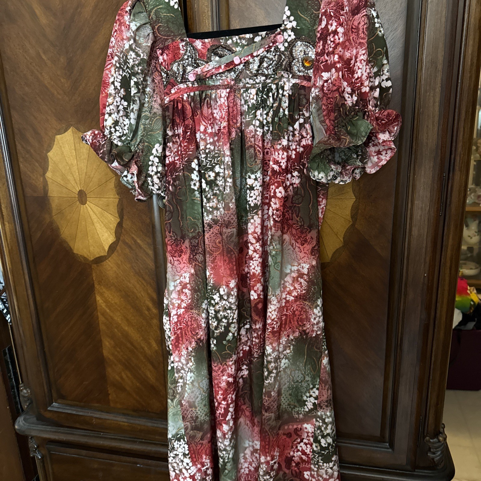 Muumuu Women’s Vintage Hawaiian Floral Maxi Sz M/L