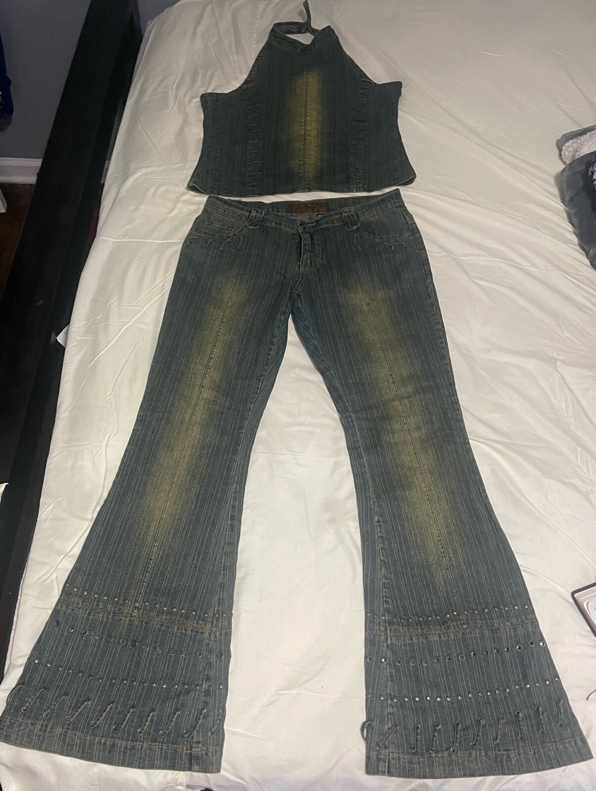 Vintage Crest Jeans Denim Outfit Early 00s “70s Costume” Bell Bottoms & Top MED