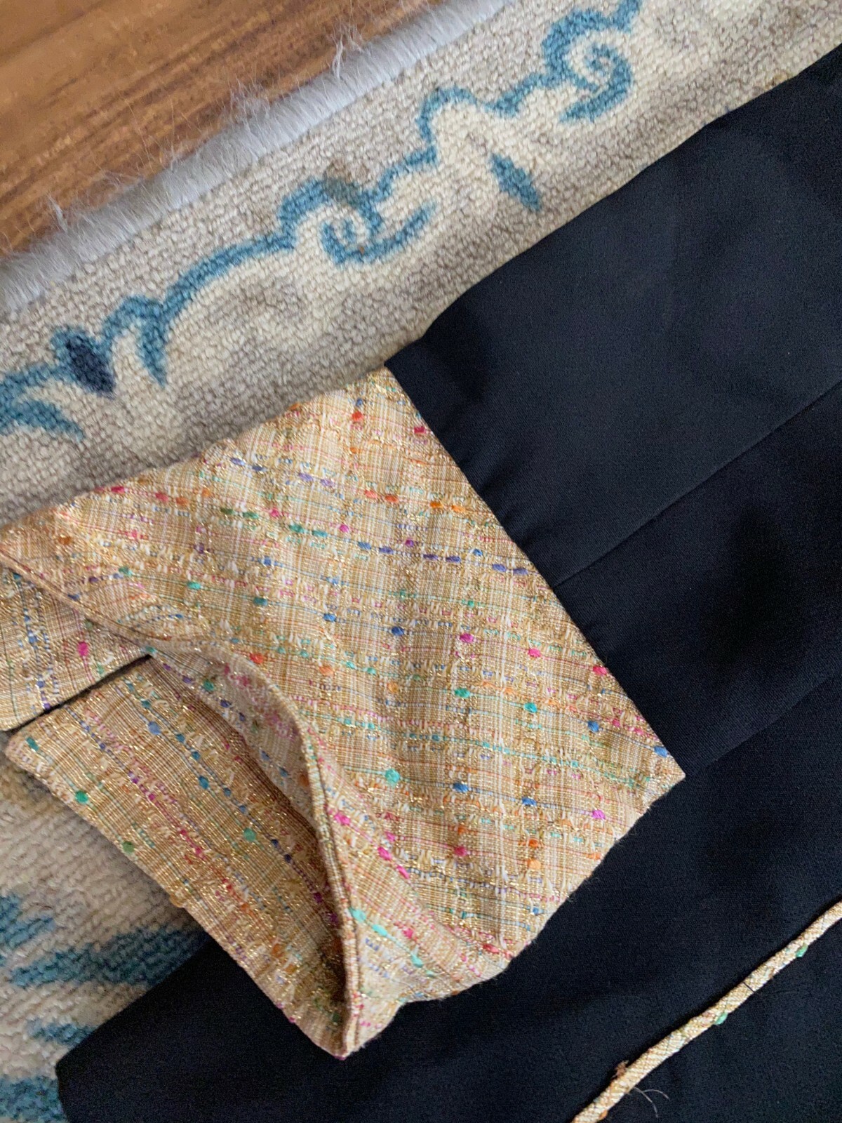 She’s Line New York Women’s Vintage Blazer Black and Gold Collar Multicolor Sz 8
