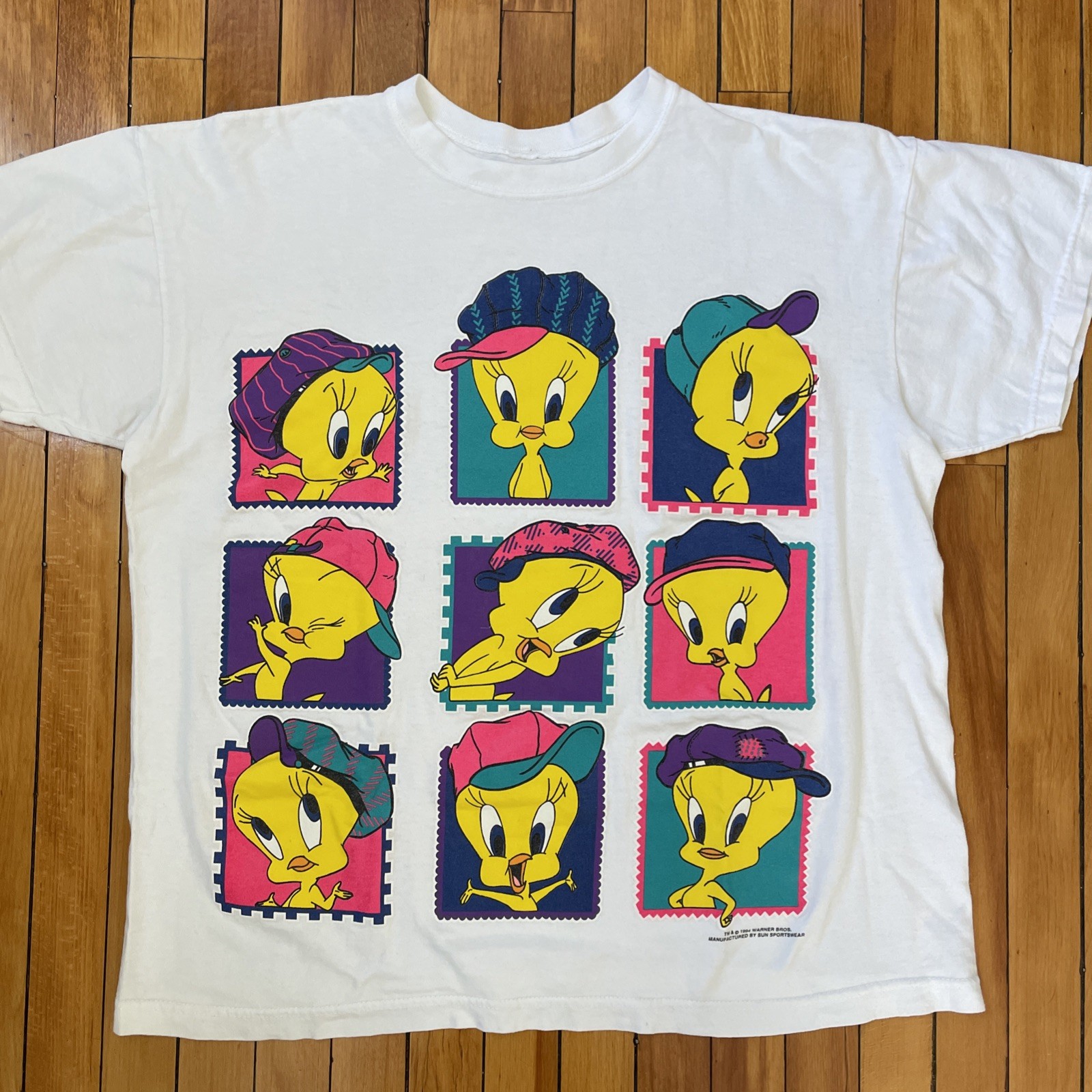 Vtg 90s Tweety Bird Tshirt Womens XL Warner Brothers EUC