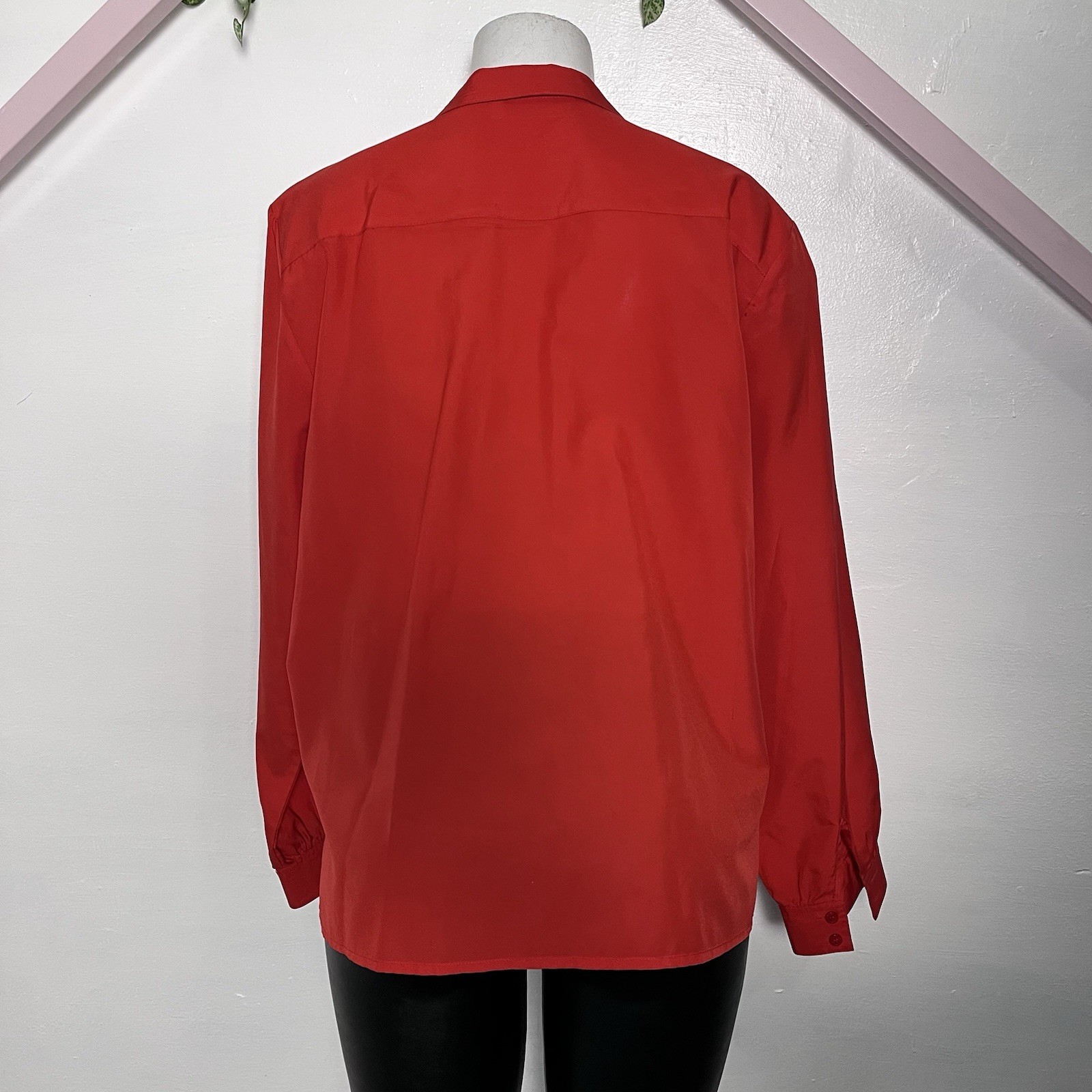 80s Vintage Button Up Top Red 1980s Dopamine Bright Preppy Shoulder Pads M L XL