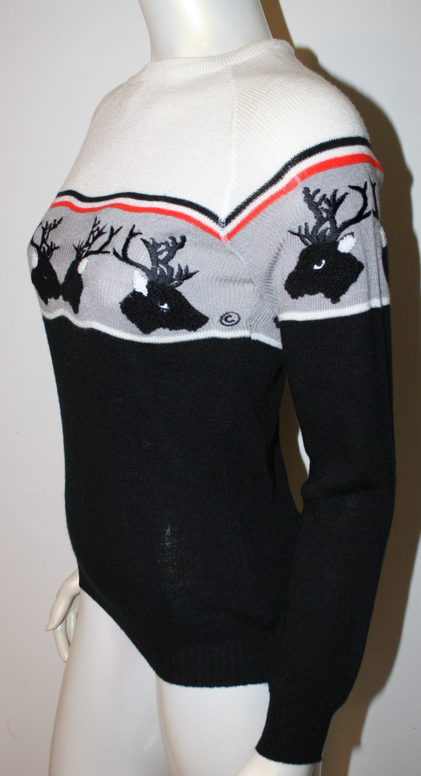 VINTAGE Elk Reindeer Deer Intarsia LS Ski Sweater S Acrylic Cyn Les Shirlee