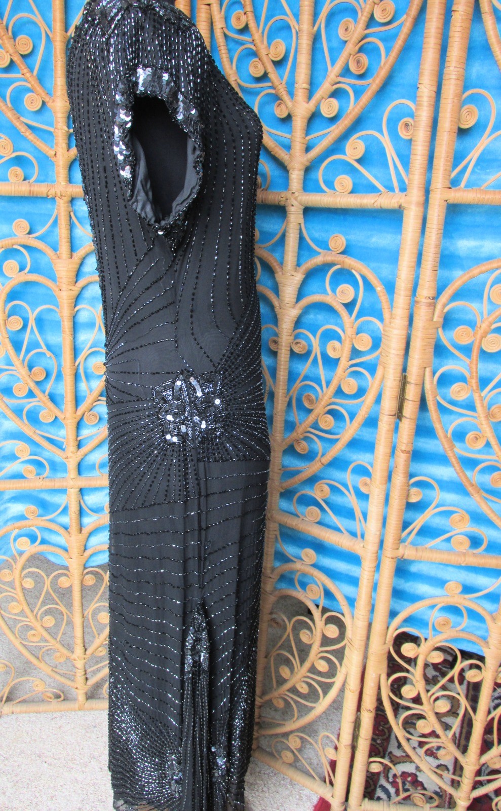 Vintage Para Black Silk Beaded Gown Sheath Keyhole Back Flared Hem SZ 10