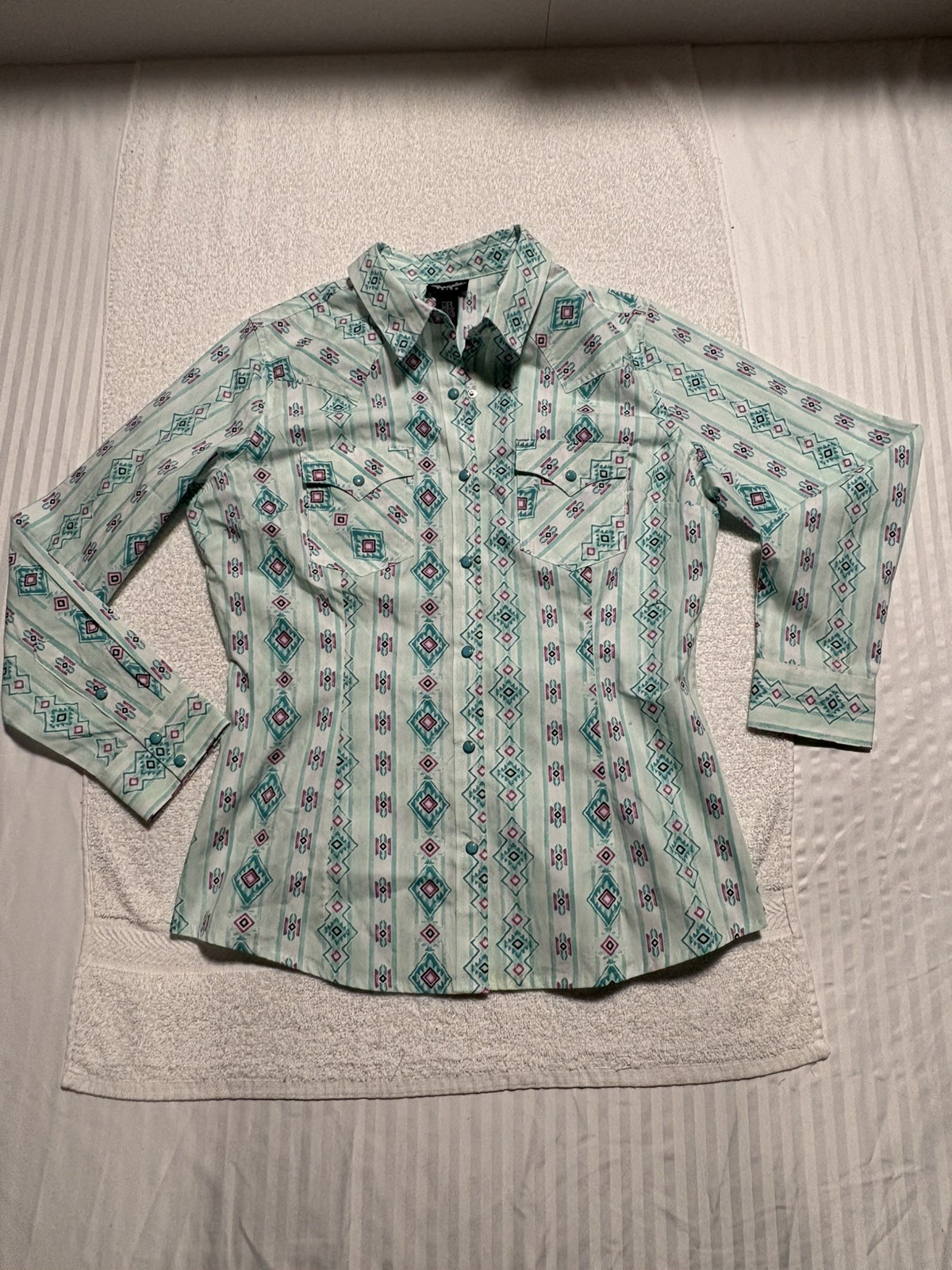 Wrangler Retro Women’s L western Pearl Snap Shirt Aztec Turquoise Southwestern