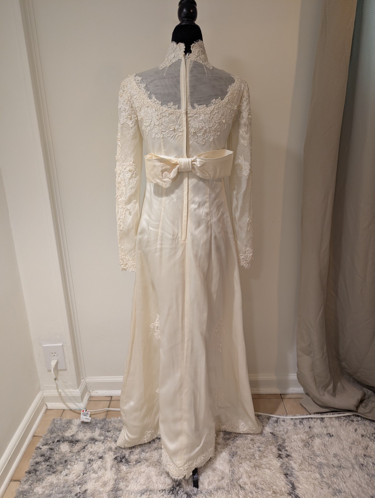 Vintage 1960s Fink Original Ivory Wedding Dress Satin Applique Lace Pearl