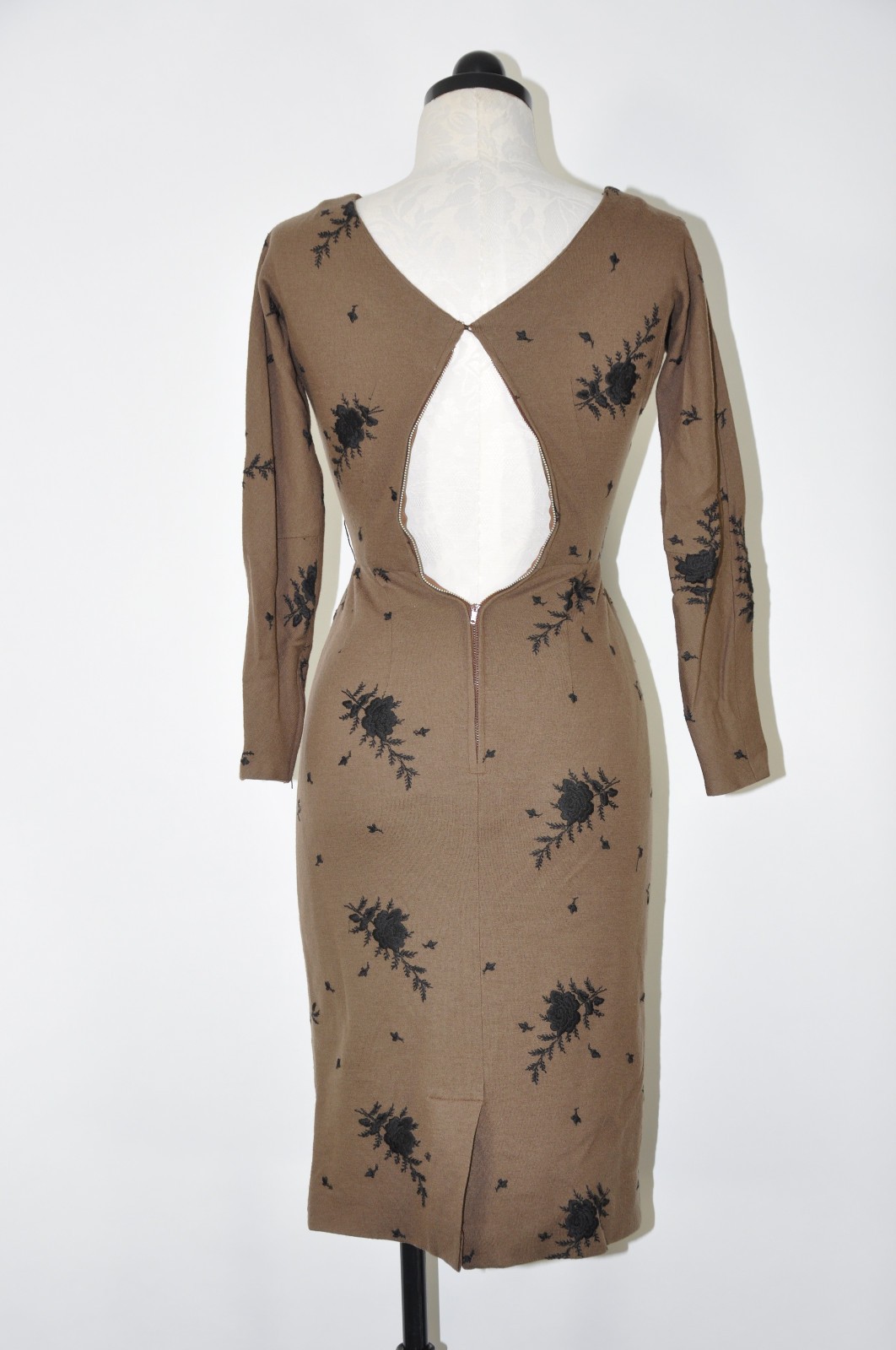 60s Vintage Brown Wool Rose Floral Embroidery Midi Sheath Wiggle Dress Women XS