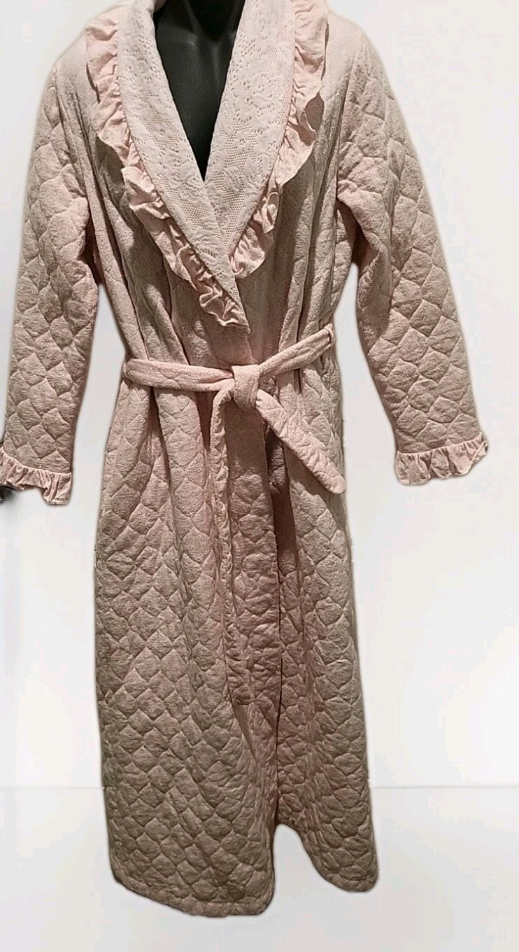 vintage 70s jennifer dale Pink long quilt robe Size L