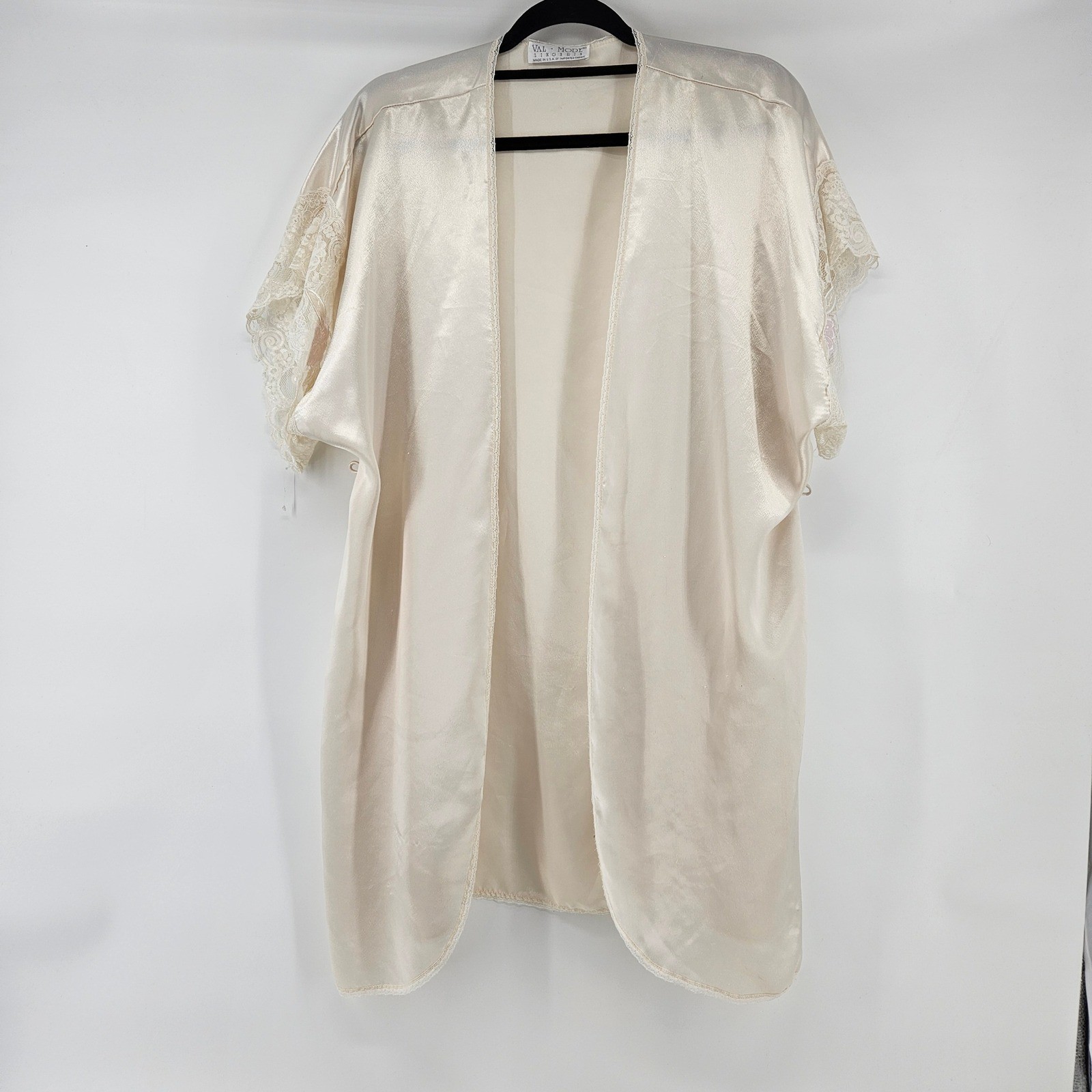 Vintage Val Mode Lingerie Satin Lace Trim Kimono Robe Made in USA OS Romantic
