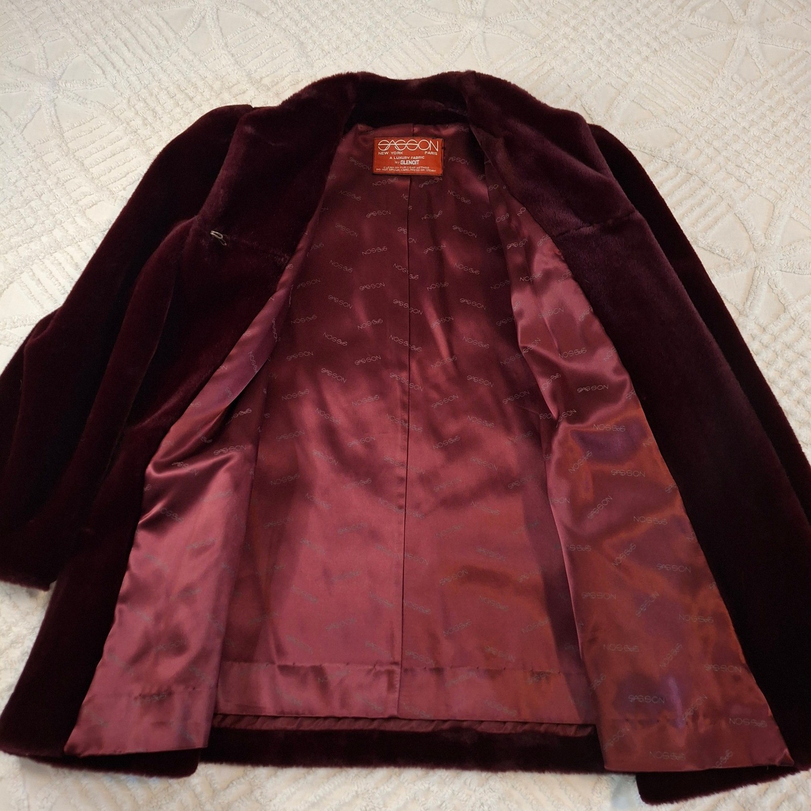 Vintage Sasson Medium Burgundy Faux Fur Coat Glenoit Made in USA Wine Red Glam