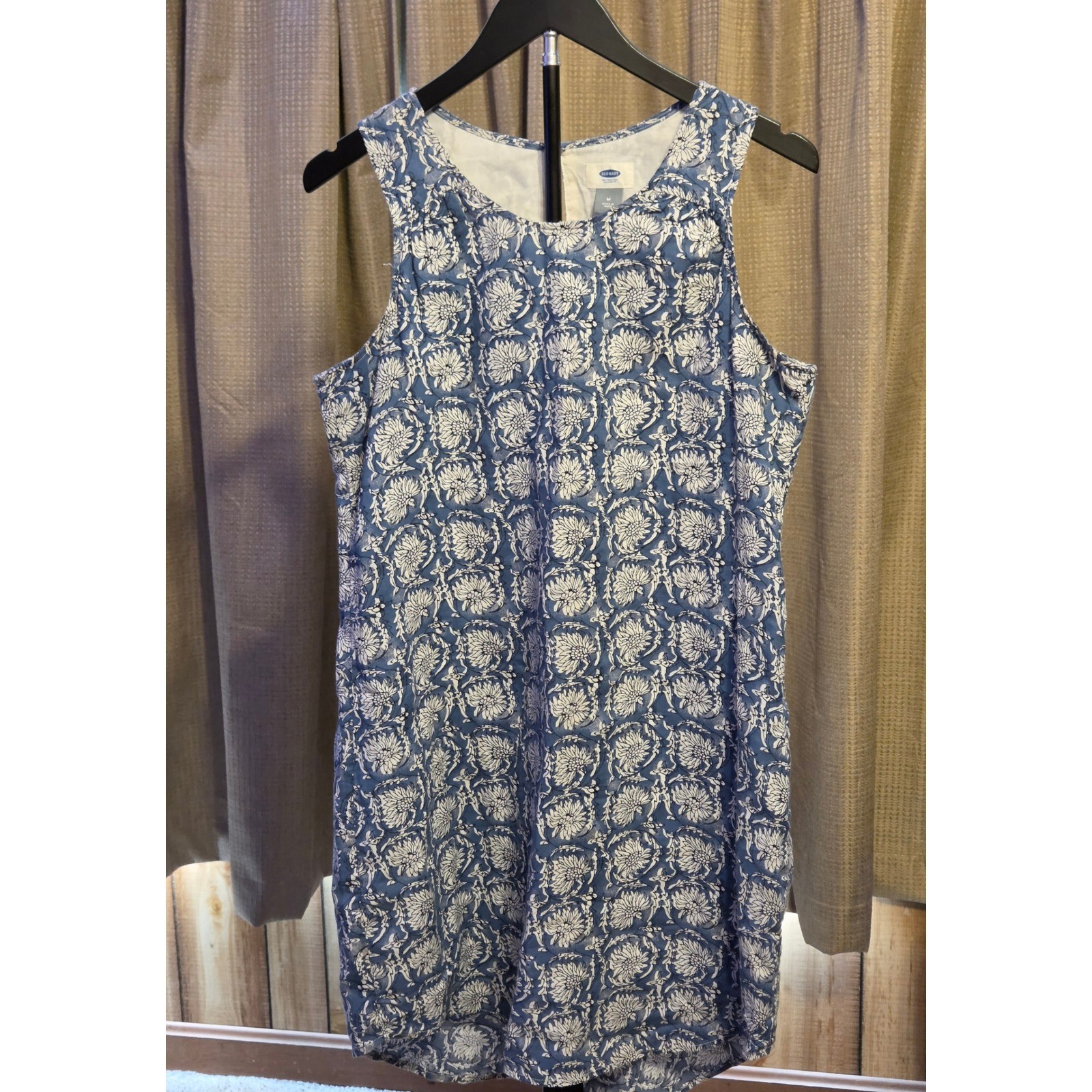 Old Navy Sleeveless Floral Dress Womens Size Medium Blue White Keyhole Back