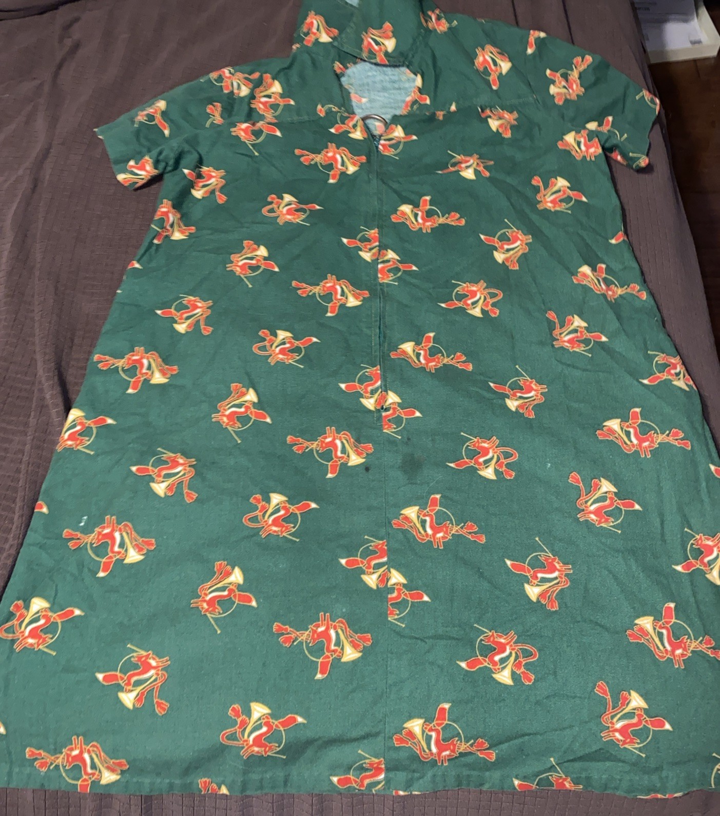 Vintage Models Coat House Dress Green Fox and French horns MCM