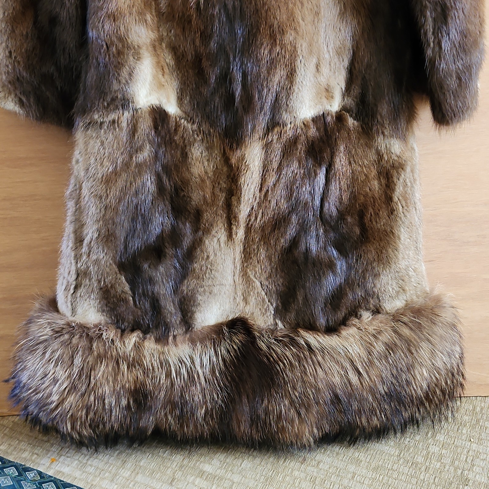 Vintage Rabbit Fur Coat w/ Raccoon Fur Collar & Trim Paisley Lining 41″ -AS IS-