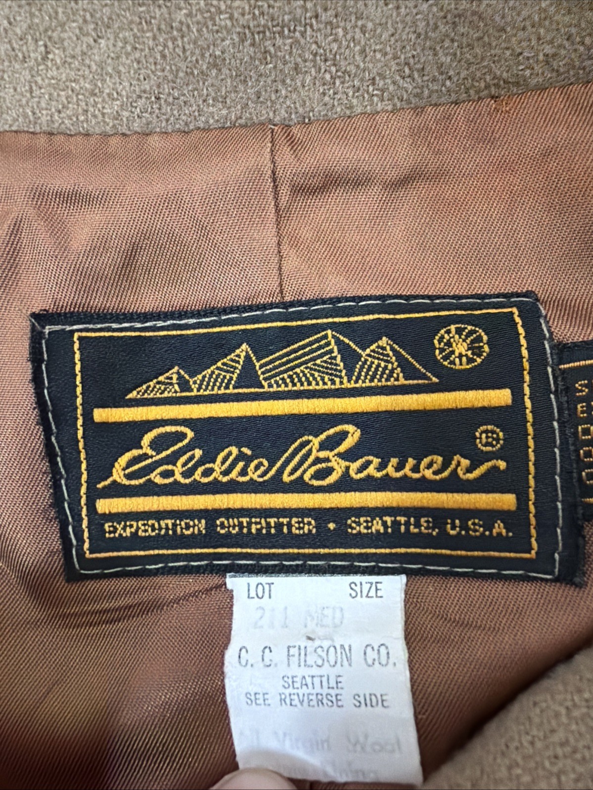 Vintage C.C. Filson Co Eddie Bauer Women’s Cape Size M 100% Virgin Wool Tan USA