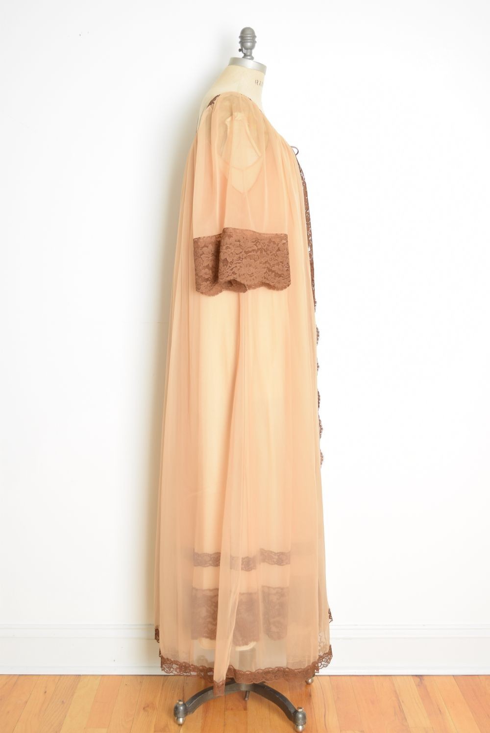 vintage 60s 2pc nightgown peignoir set chiffon lace Jenelle lingerie robe M