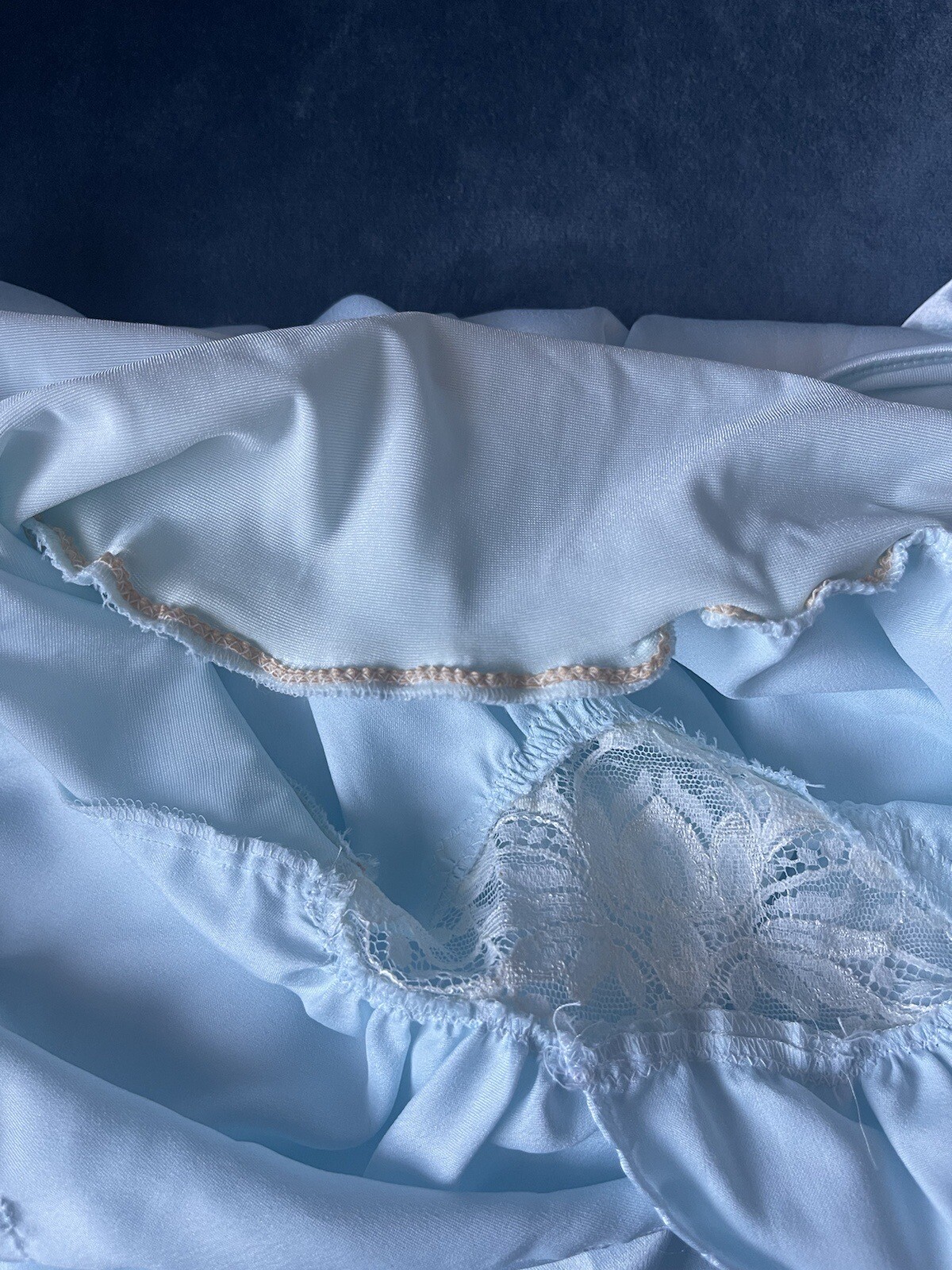 VTG Olga Designer Collection Gold Label Nightgown S Gown Satin Lace Blue 92195