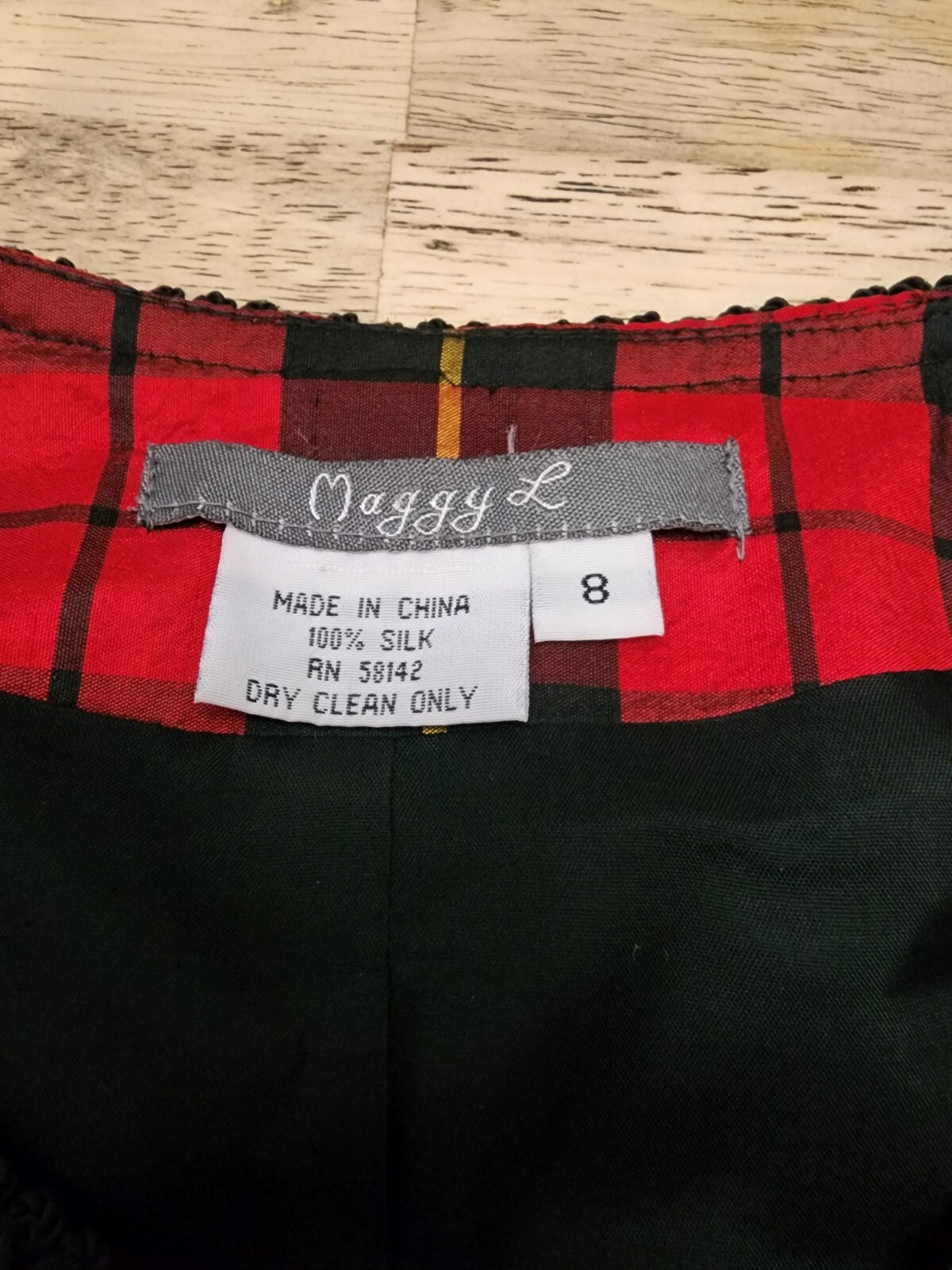 Maggy L Red Black Plaid Silk Blazer Jacket Vintage Women’s Size 8