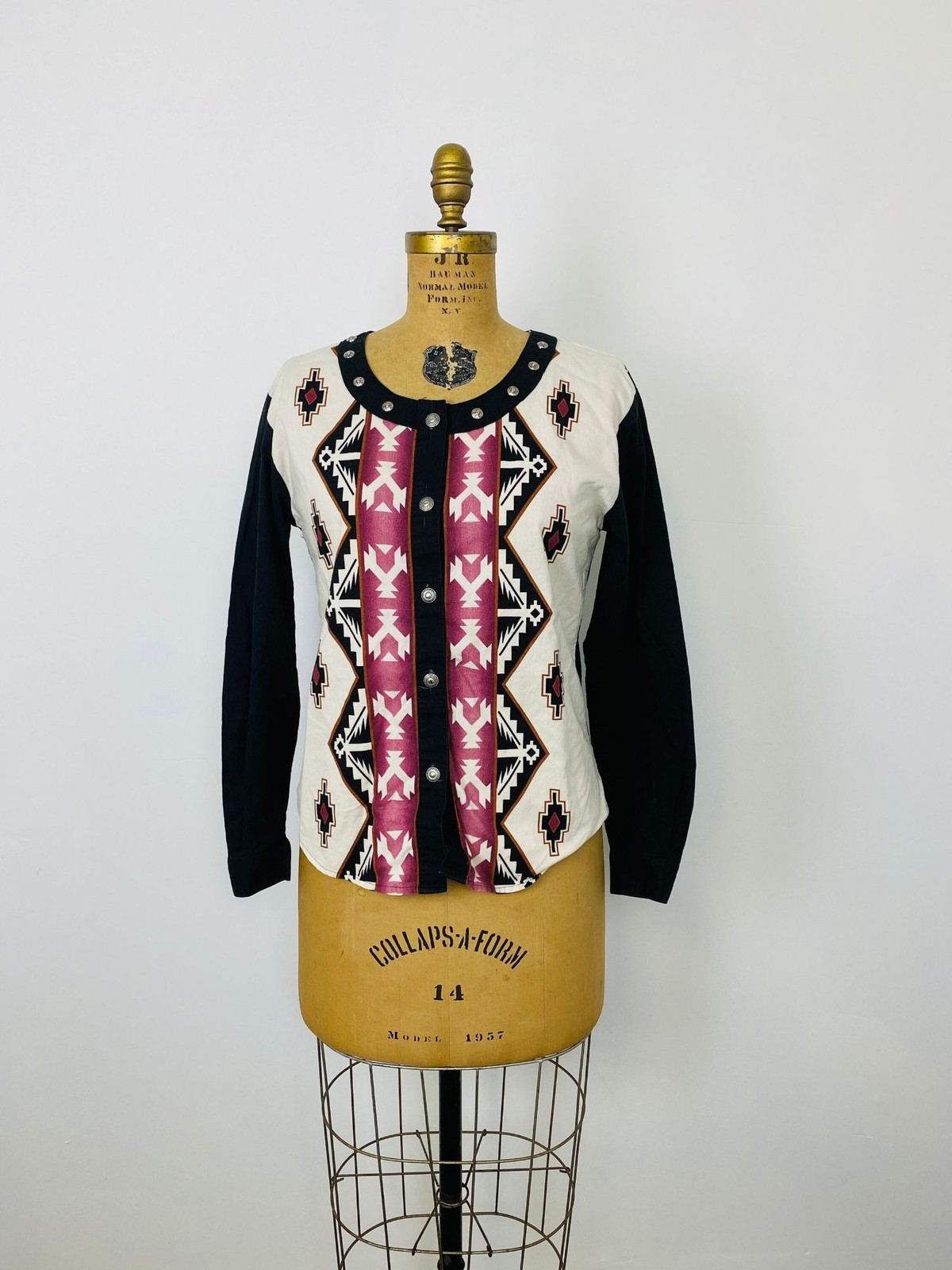 Vintage Roper Western Wear Woman’s M Rodeo Shirt Button Down Shirt Aztec Print