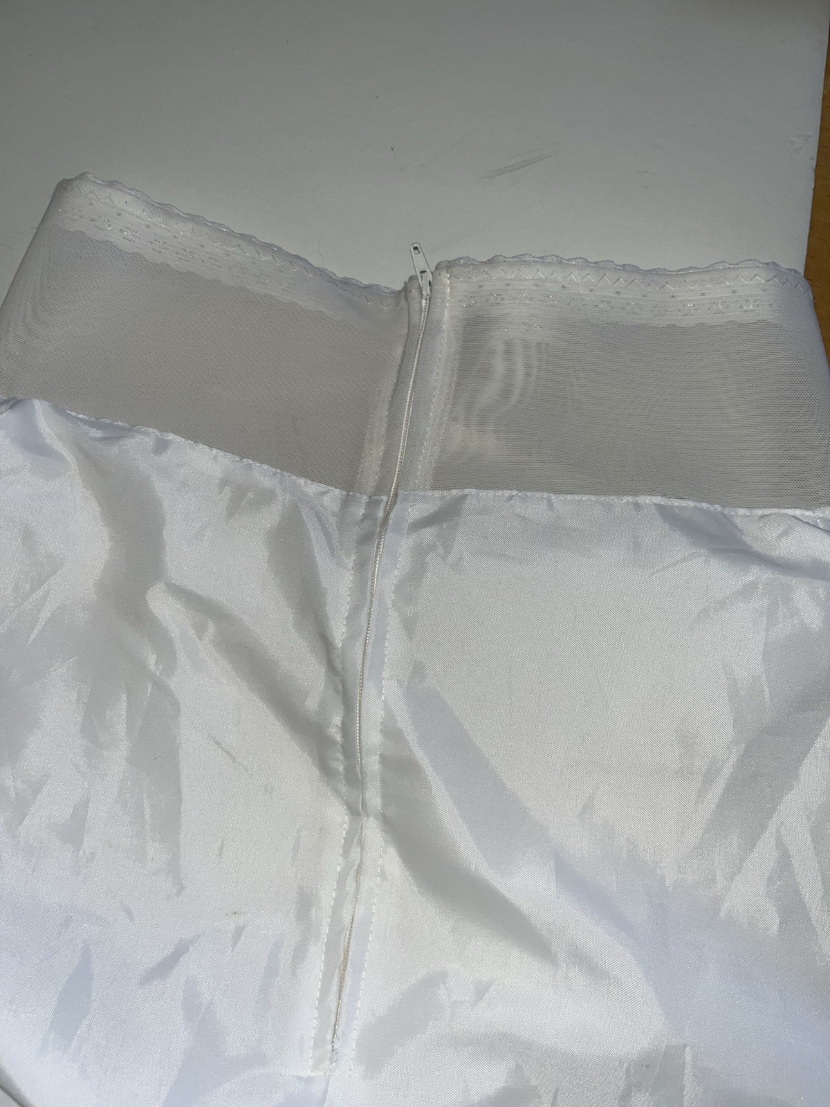 Under Cover Torrance 70s 80s Petticoat Full Length Tulle Tiered Crinoline-Sz 9