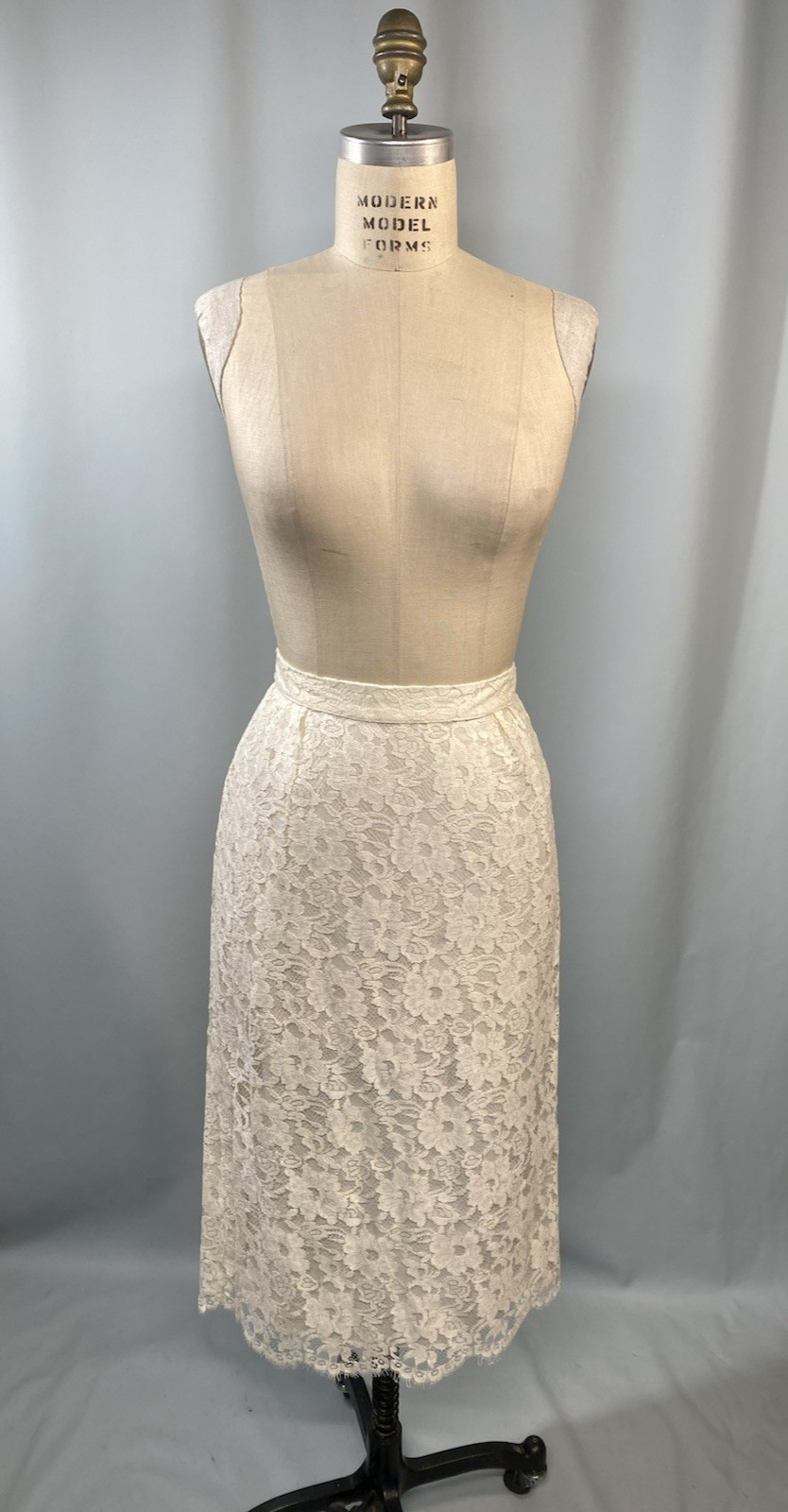 Vintage Skirt & top set SIZE SMALL 9/10 Ivory white lace wedding CACHET 80s 90s
