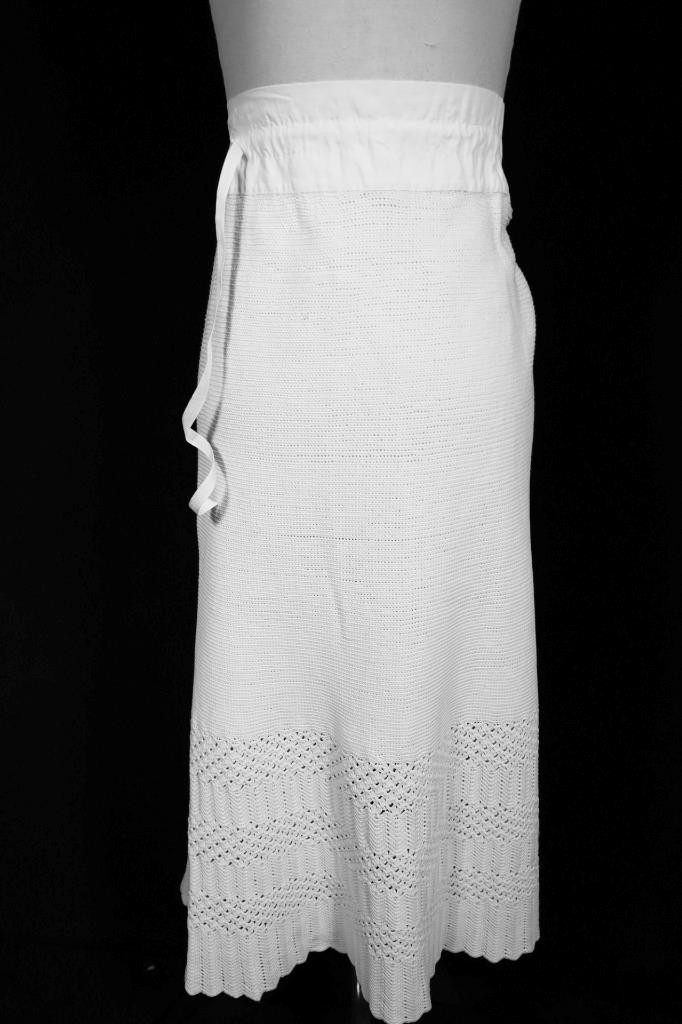 Antique Edwardian French White Hand Made Crochet Cotton Petticoat 52″ Waist
