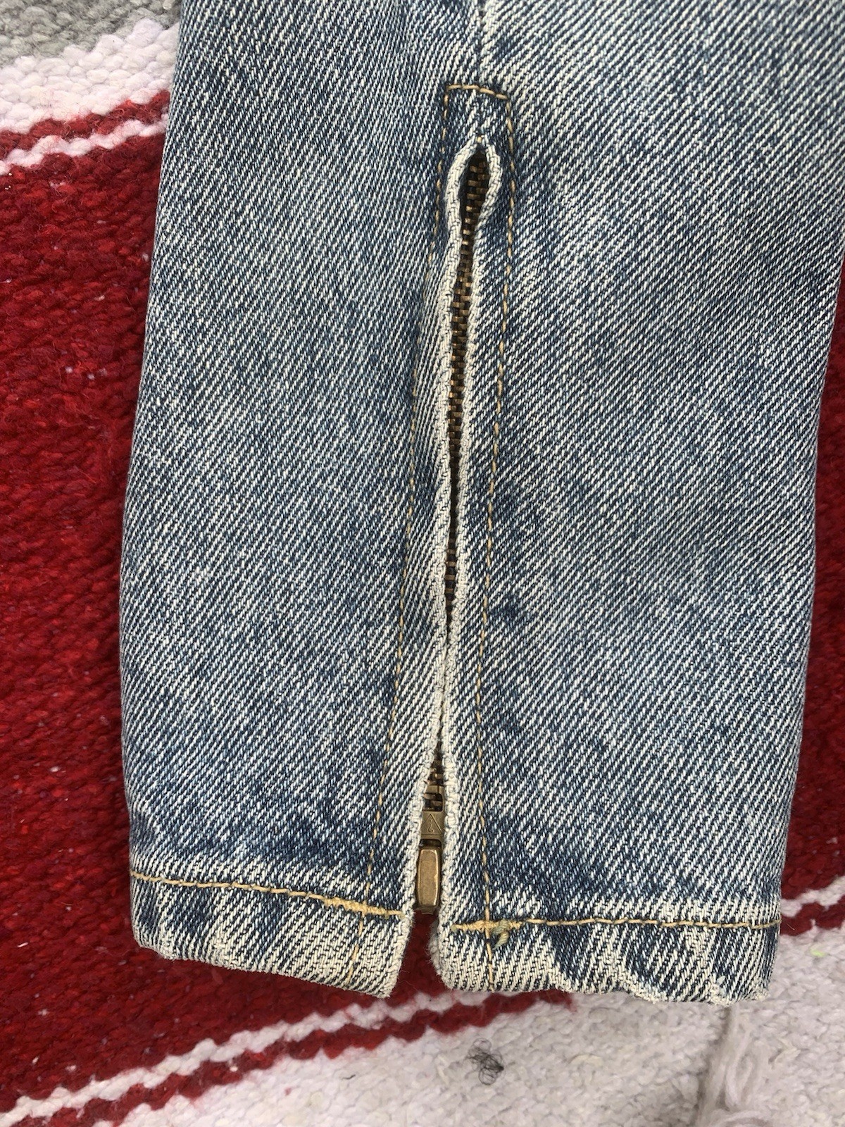 Vtg GUESS By Georges Marciano High Waist Ankle ZipLight Wash Denim Jeans Size 29