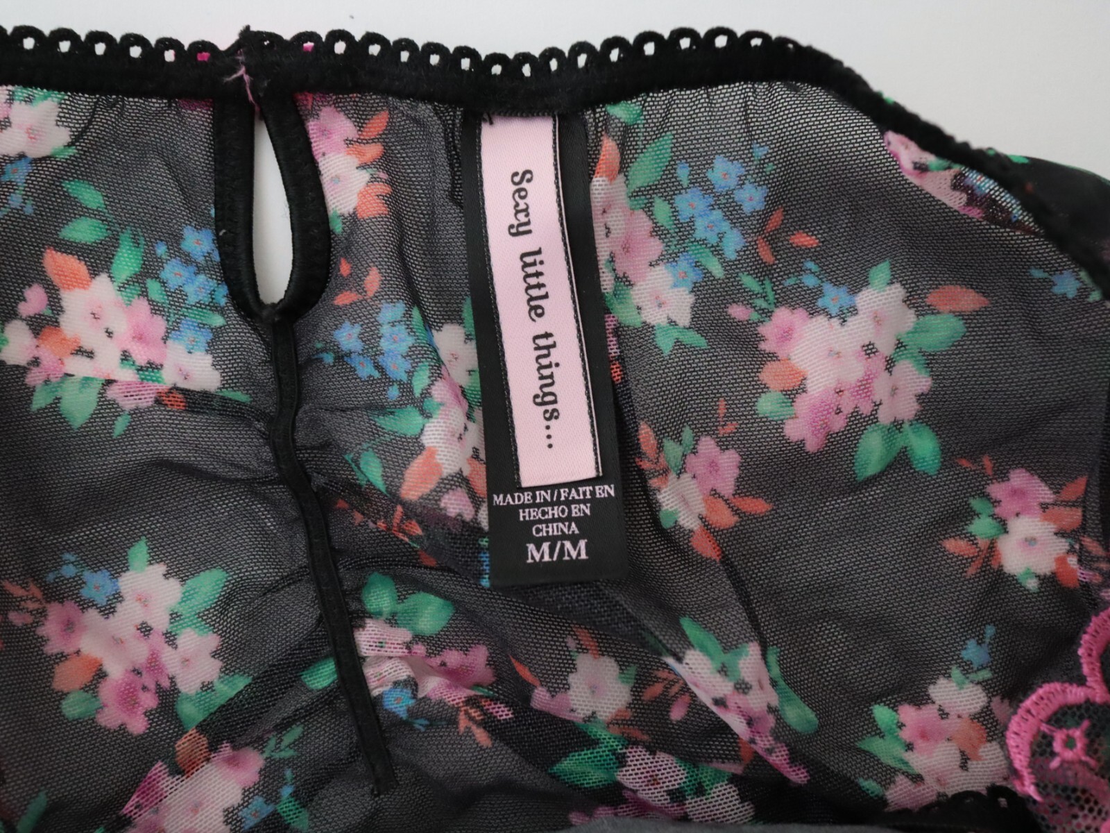 Vintage Victoria’s Secret Sexy Little Things Satin Silky Bikini Panty MEDIUM