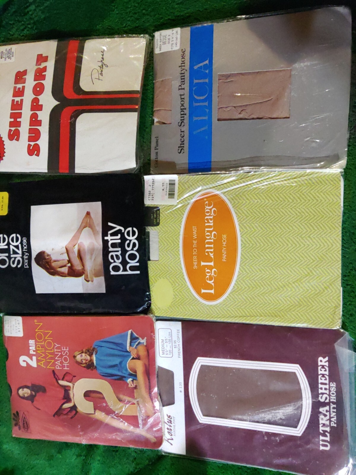 lot of 6 Vintage Pantyhose New In Original Packaging Size B Medium 100-160 Pound