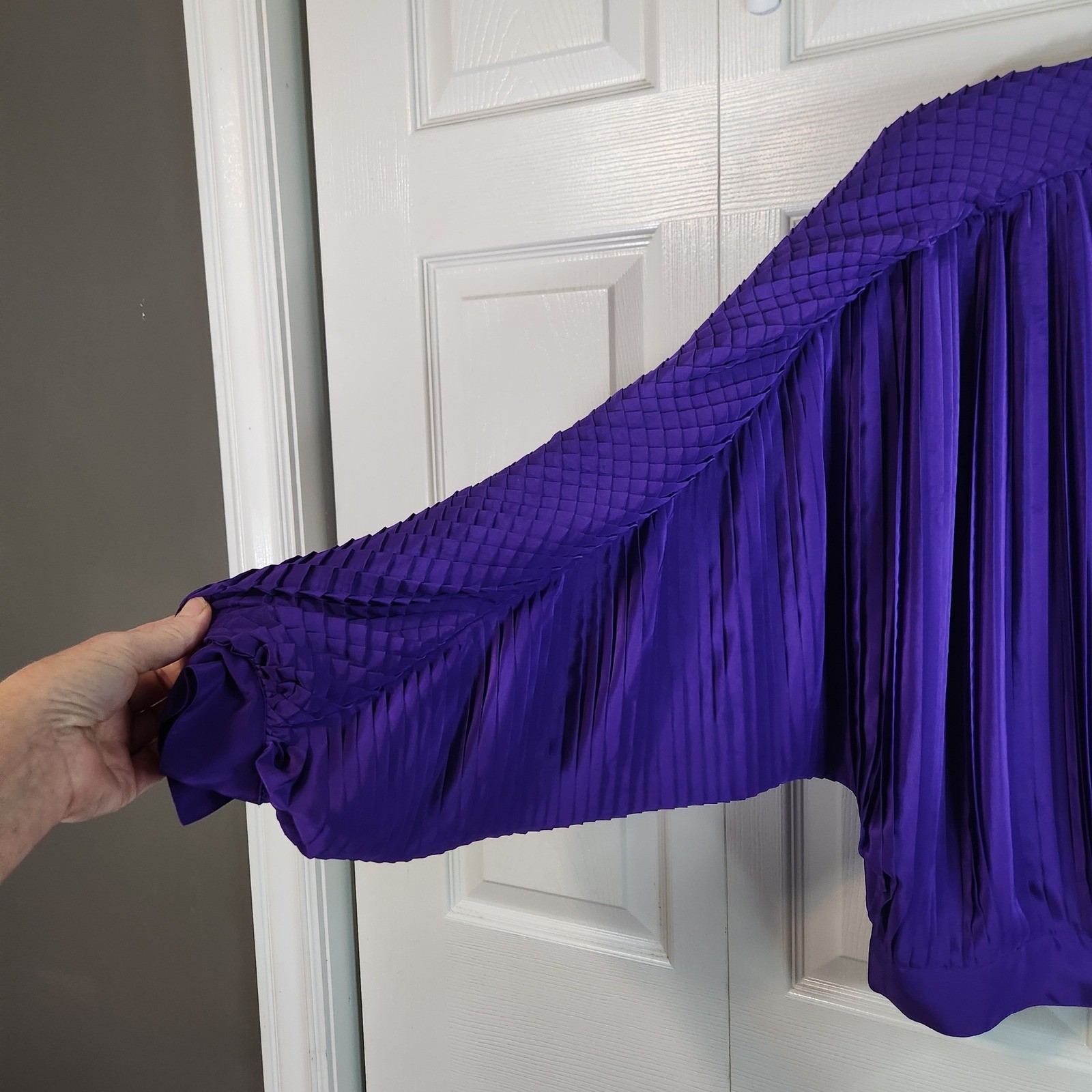 Suzelle Vintage 80s Purple Pleated Honeycomb Smocked Balloon Sleeve Blouse Med/L