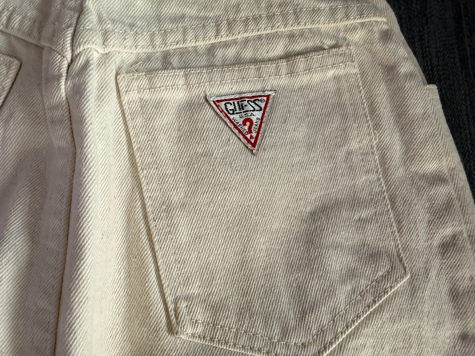 VTG GUESS Off White Denim Skirt 80s 100% Cotton sz 30 Waist 26″ Made in USA