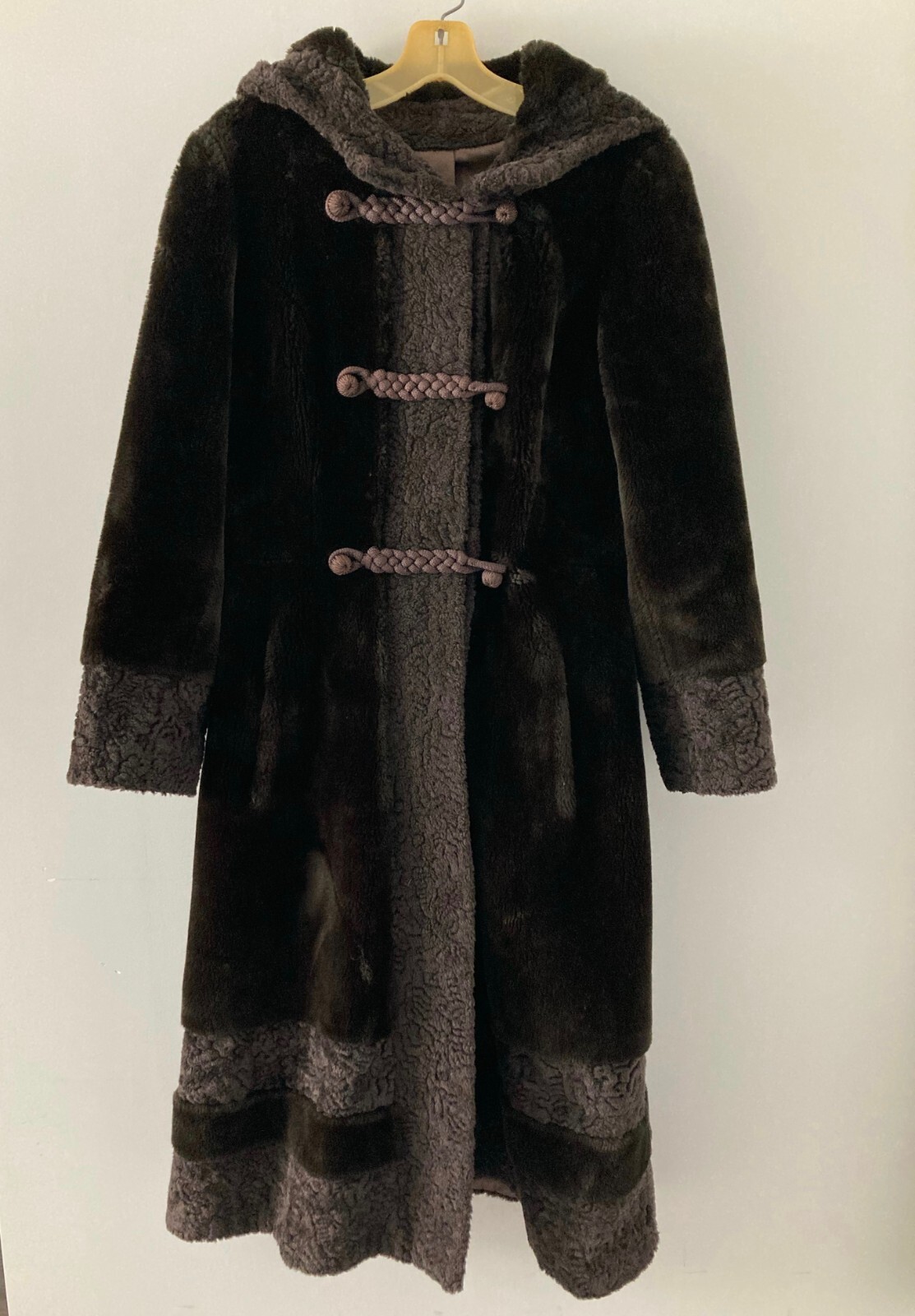 Vintage Borgana by Fairmoor Brown Hooded Faux-Fur Braided Women’s Coat Sz Small