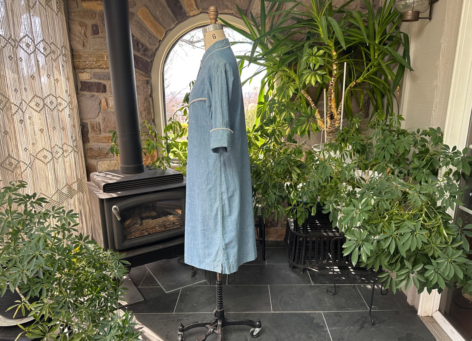 Vintage 1960s Blue Chambray White Lace Trim Shirtdress Langtry Ltd