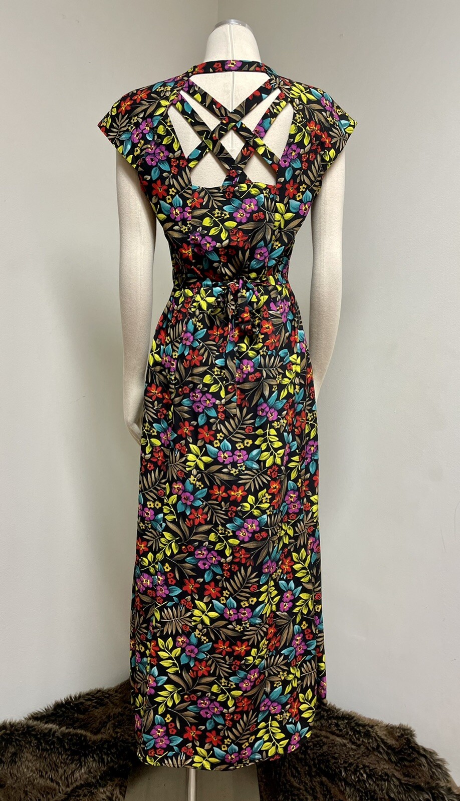 Betsy Lauren 90’s Bright Floral Hawaiian Print Midi Dress Deadstock w tags Sz 8