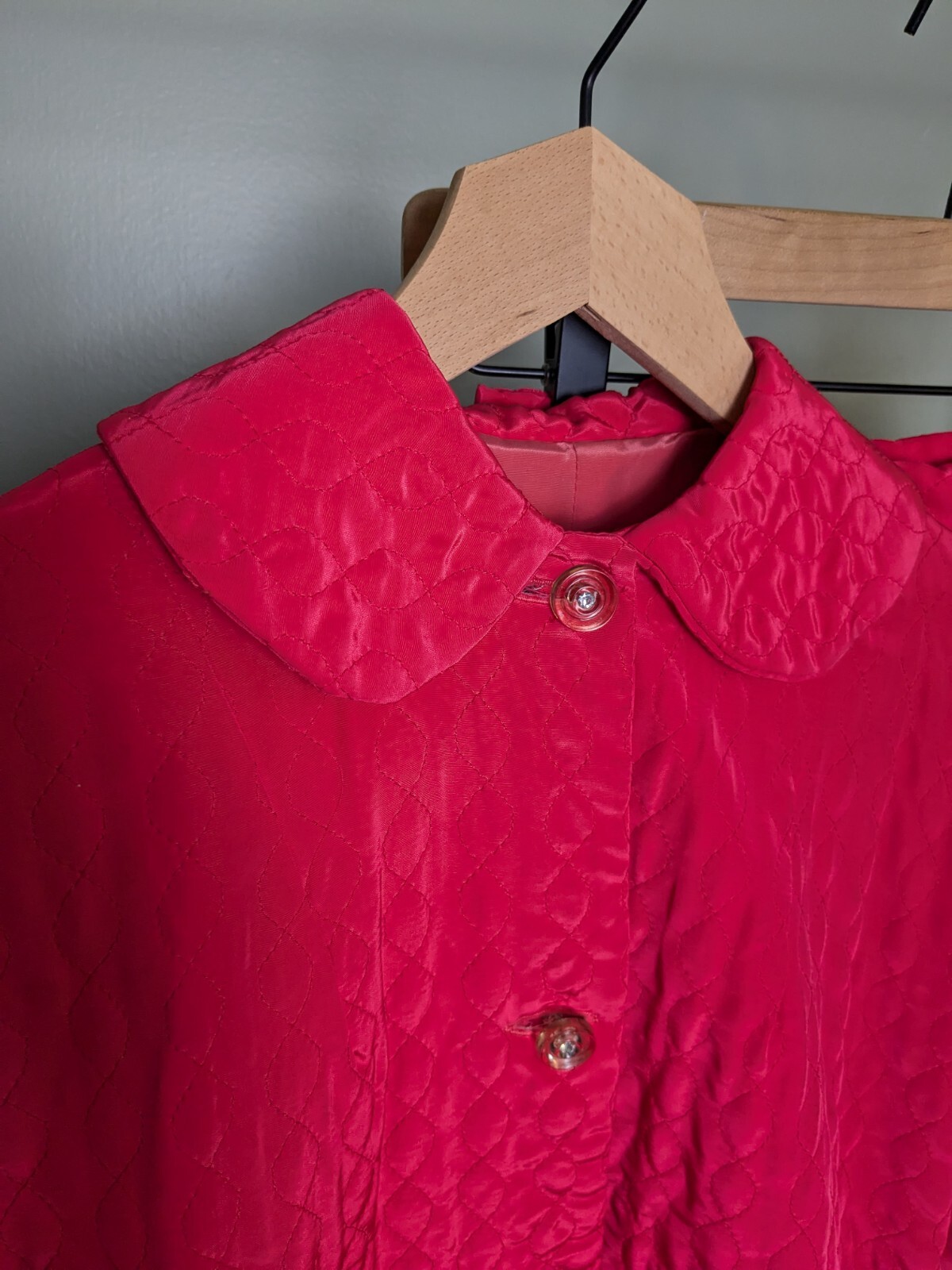 Vintage Magenta Pink Peter Pan Collar Quilted Rhinestone Buttons Lounge Set