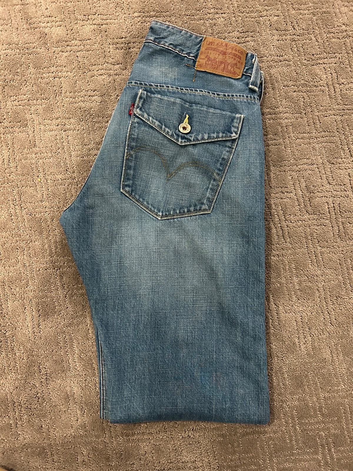 Vintage Y2K Levi’s 701S, Asymmetric Stitching, Mismatched Factory Sample