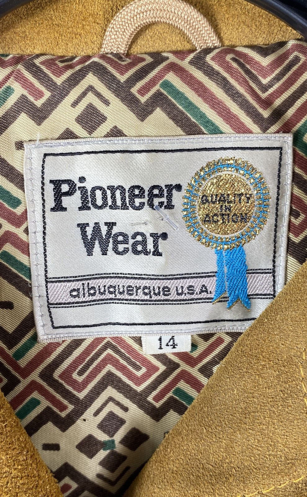 Vintage 70s Pioneer Wear Suede Jacket Western Trucker Made in USA Aztec Sz 14