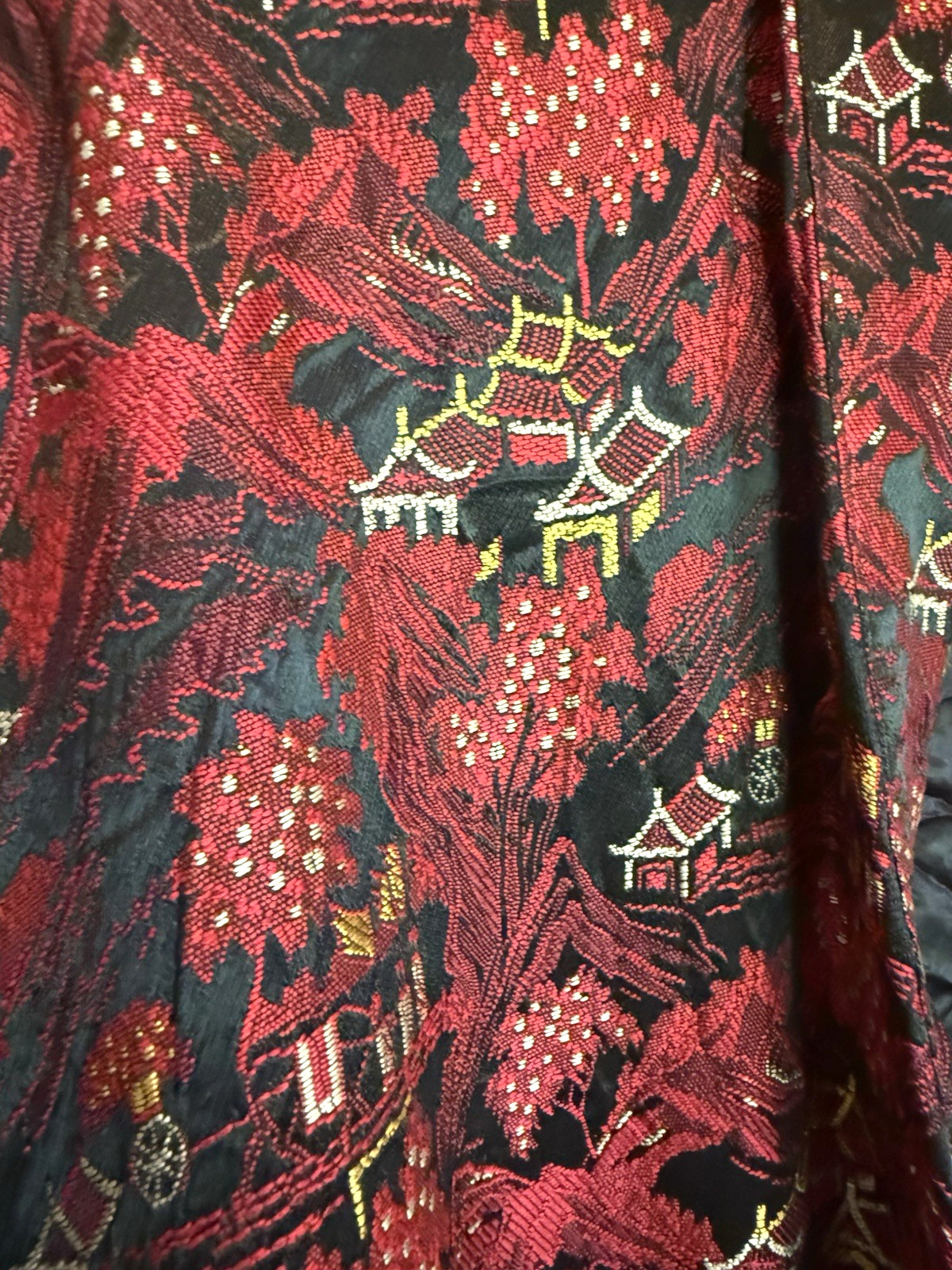 Vtg Kimono Robe Black/Red Multicolor Silk Tapestry Women’s Jacket robe One size
